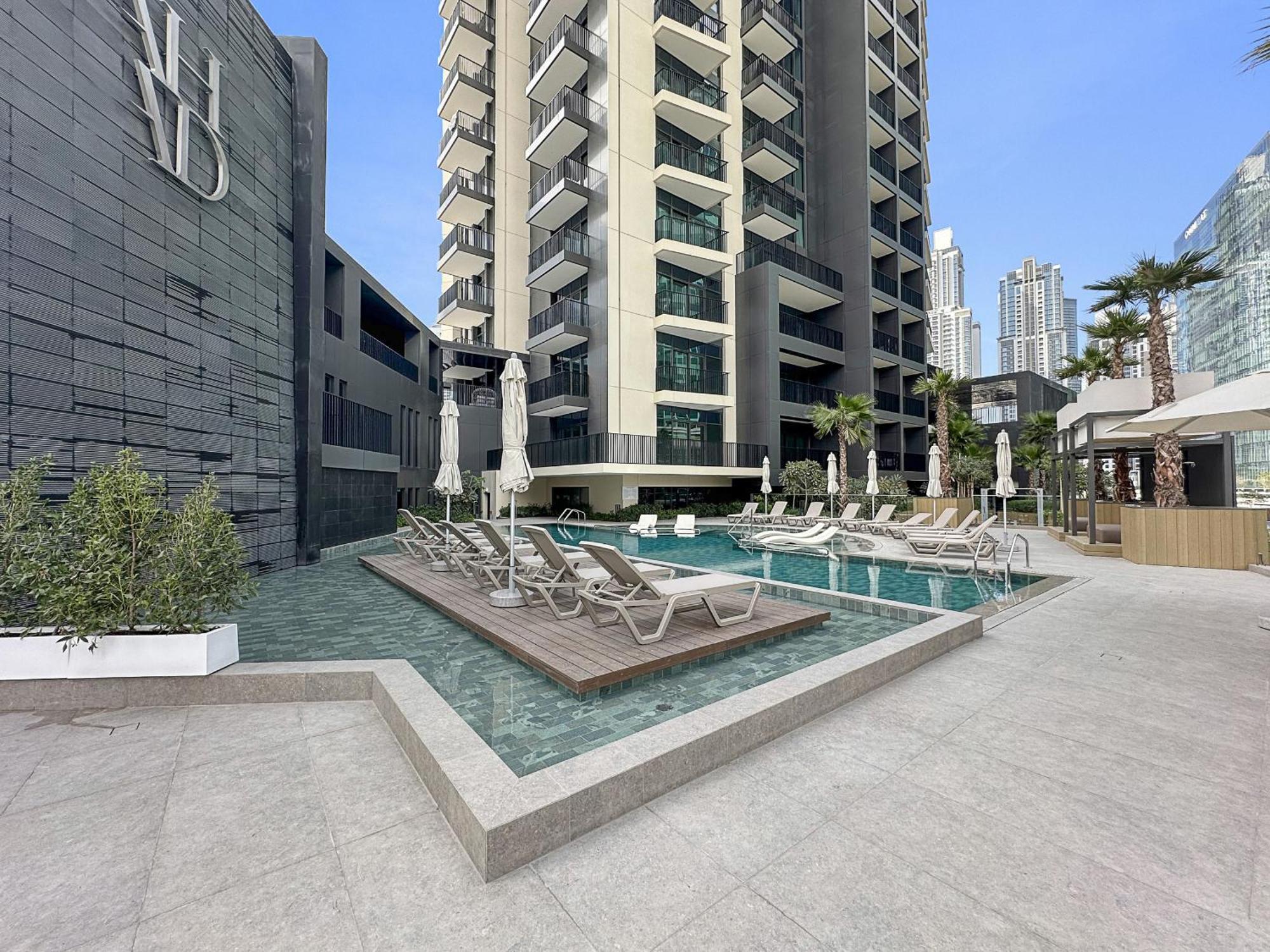 Daire Vayk - Stylish Brand New 1 Bd With Terrace In Business Bay Dubai