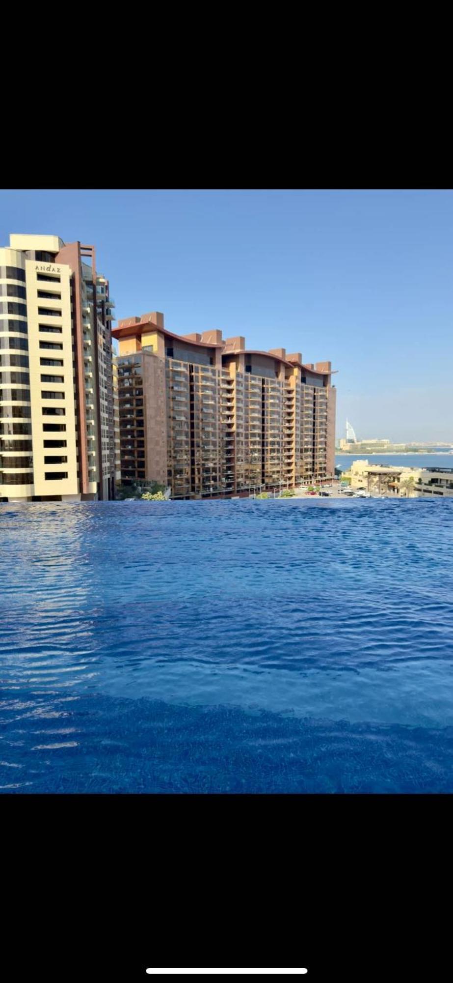 Apartment Exquisite - Highest At The Palm Tower Dubai
