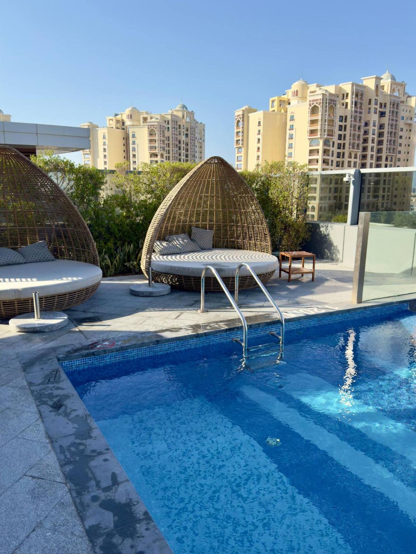 Exquisite - Highest At The Palm Tower Apartment *