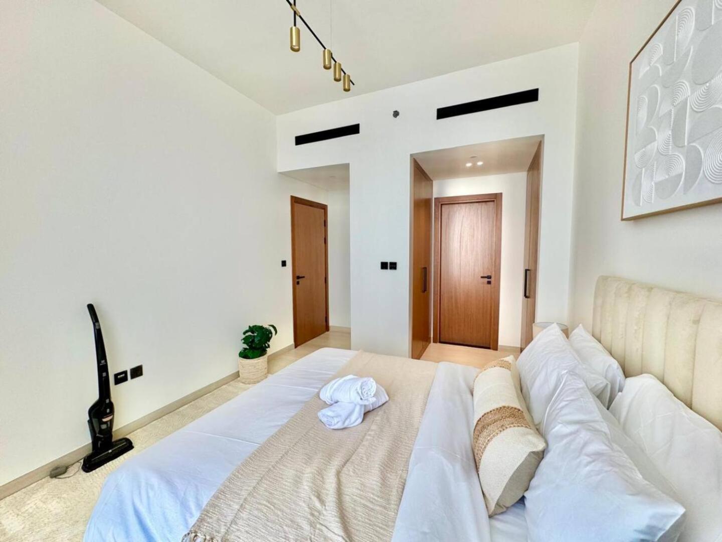 Daire Dreamy & Cozy 1br In Jvc With Balcony *