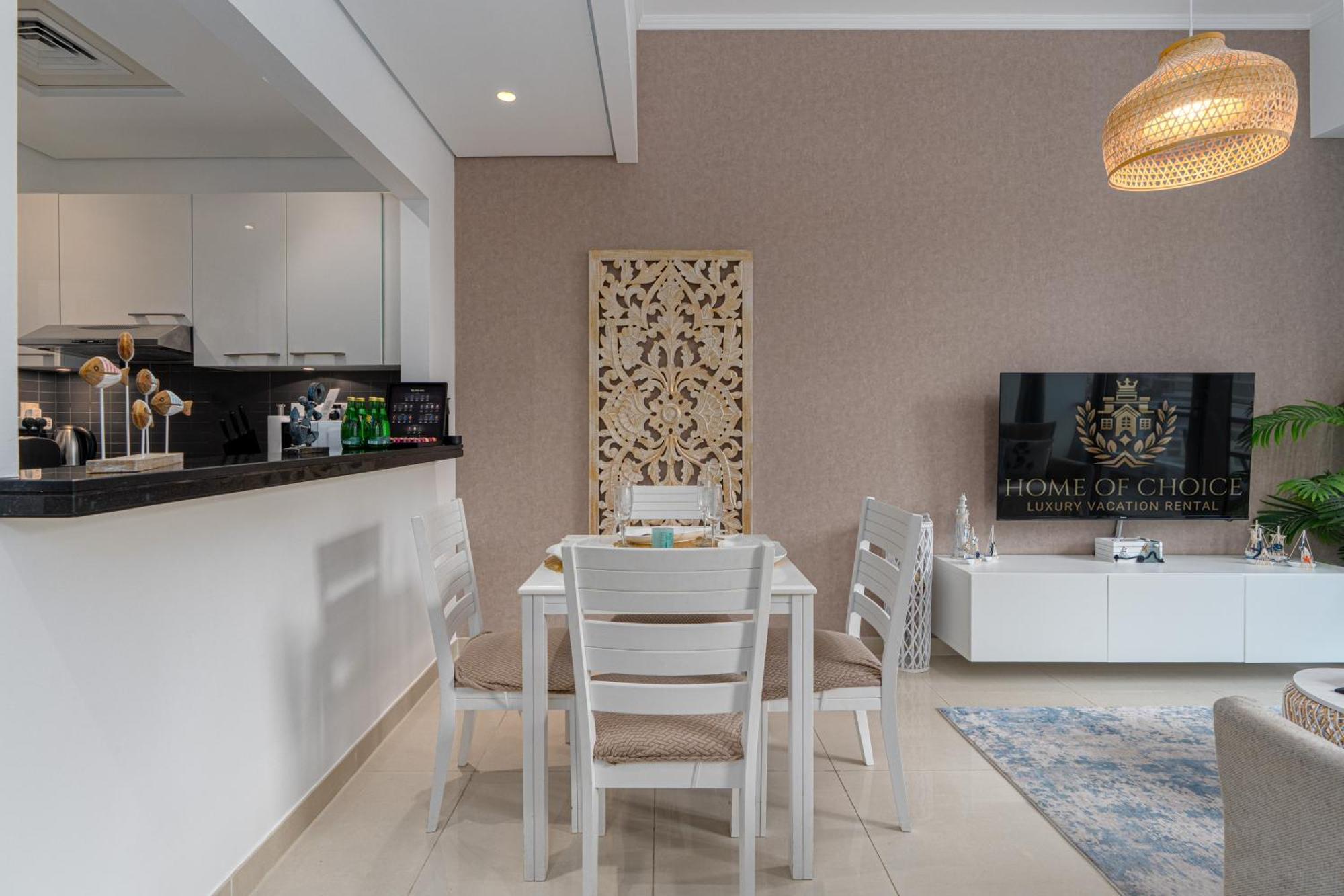 Silverene Towers - Of Choice Apartment *