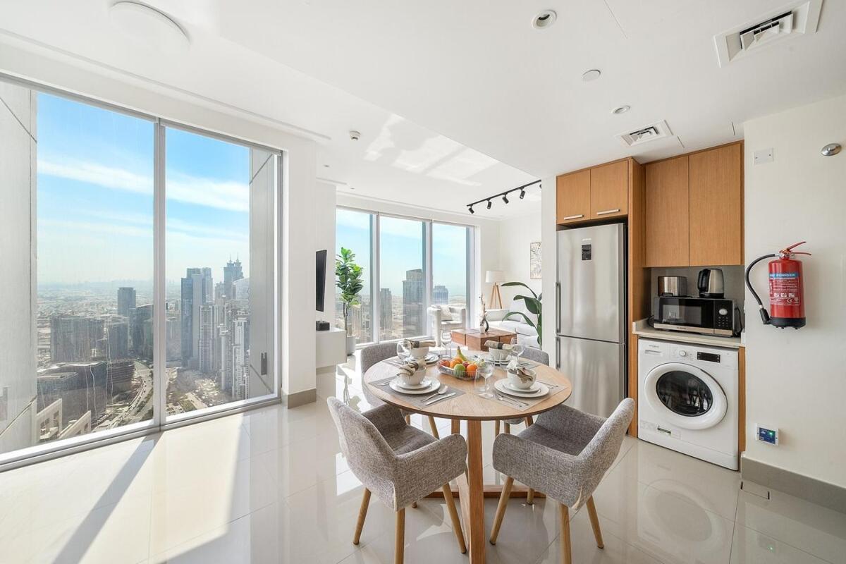 Apartment First Class 1br Modern Luxury On High Floor