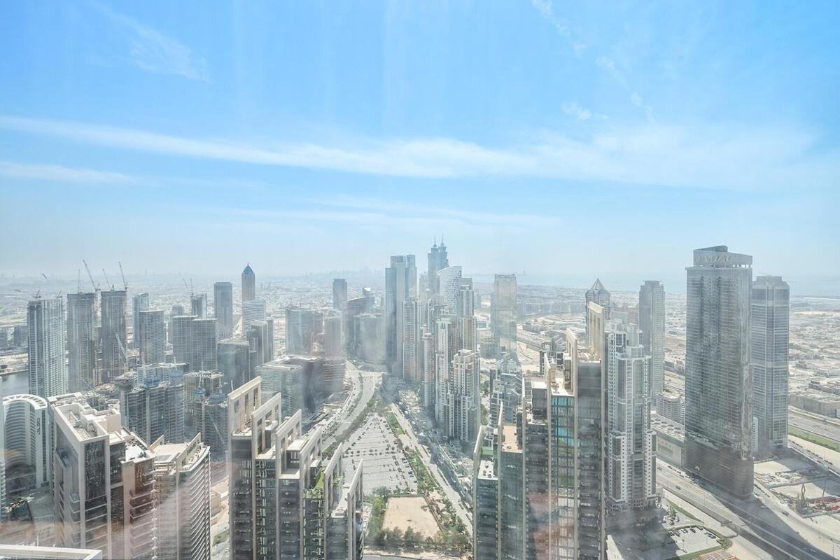 First Class 1br Modern Luxury On High Floor Dubai