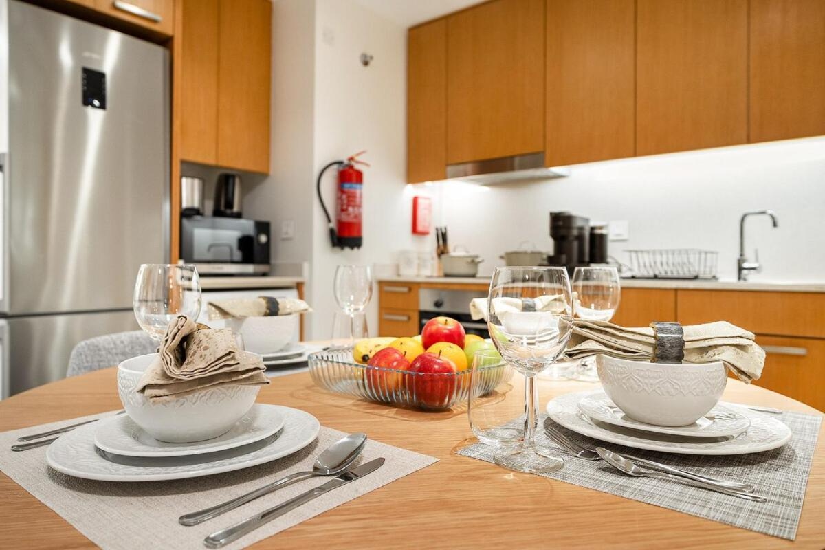 First Class 1br Modern Luxury On High Floor Dubai