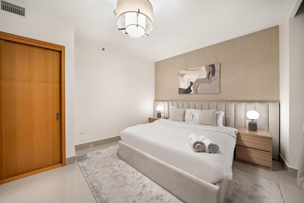 First Class 1br Modern Luxury On High Floor Apartment *