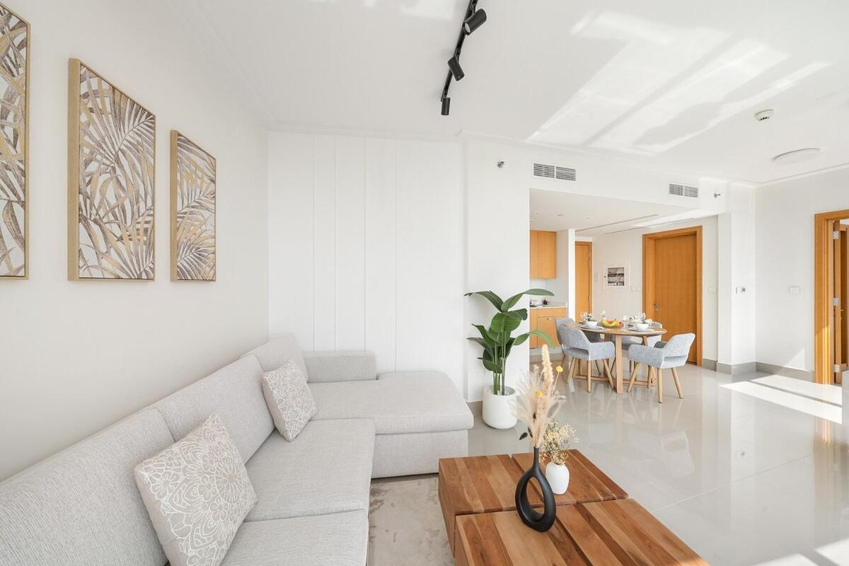 First Class 1br Modern Luxury On High Floor Apartment Dubai