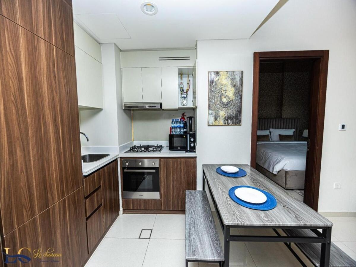 Apartment Coastal 2bed With Full Canal Views In Business Bay Dubai