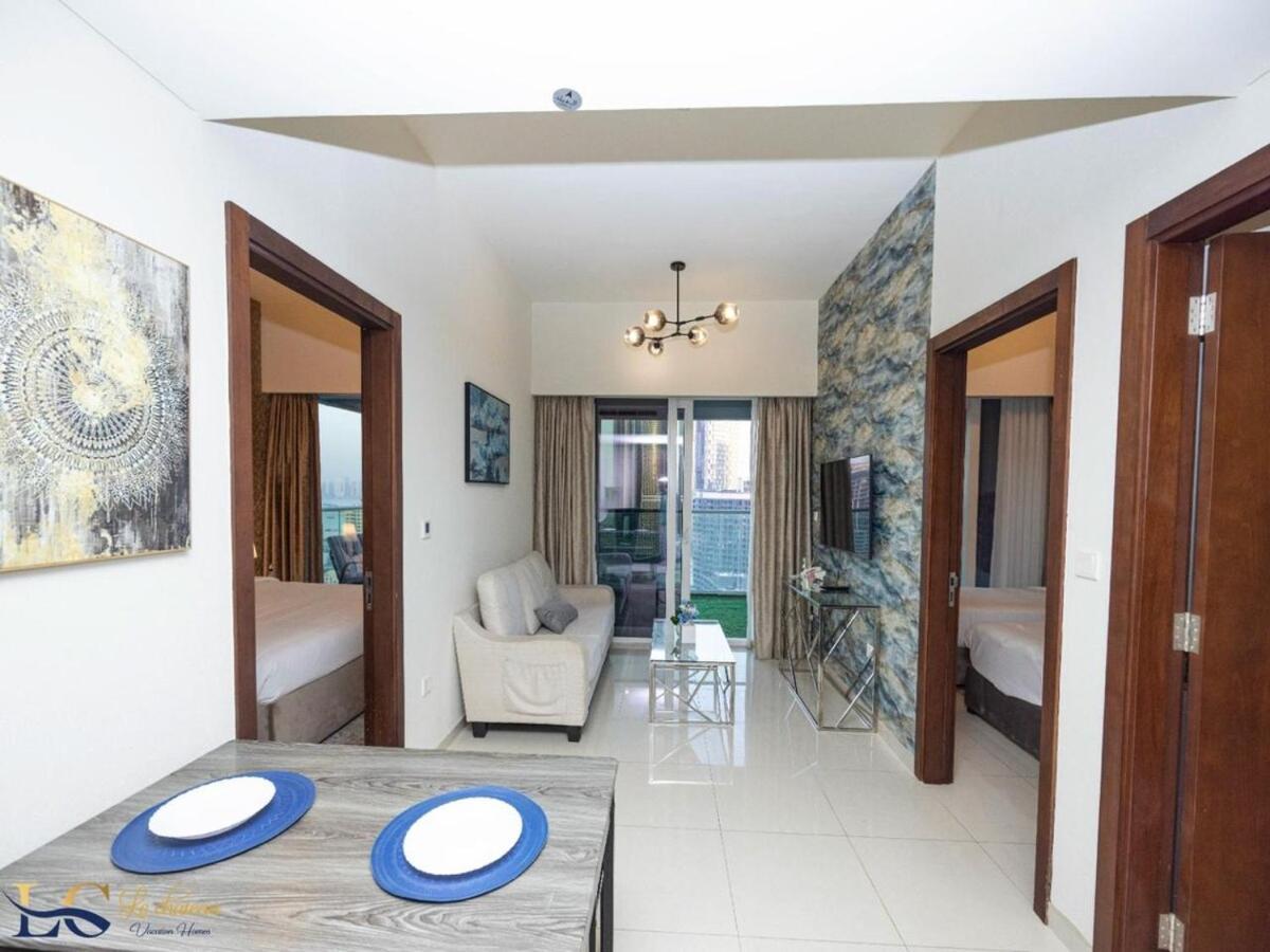 Coastal 2bed With Full Canal Views In Business Bay Apartment