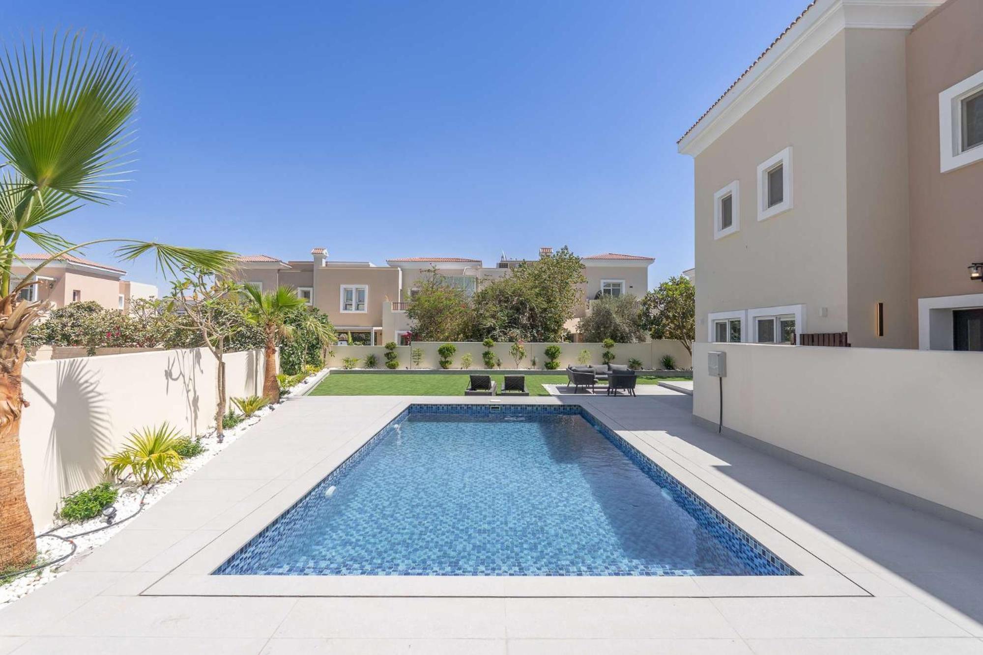 Villa Luxury 4br Villa-al Reem 3-perfect Family Getaway Dubai