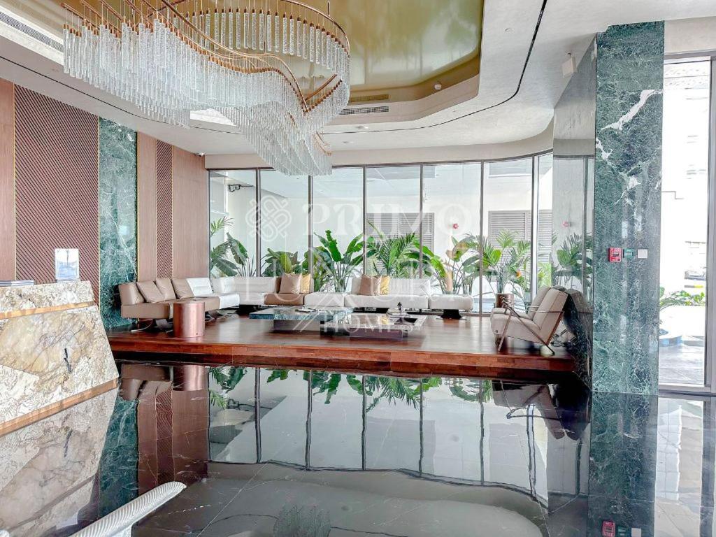 Luxurious Furnished 1-Bed Apartment In Marasi Drive