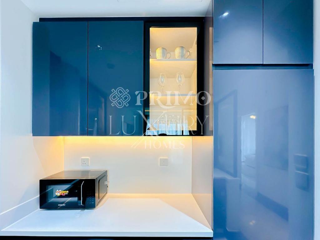 Apartment Luxurious Furnished 1-Bed Apartment In Marasi Drive *
