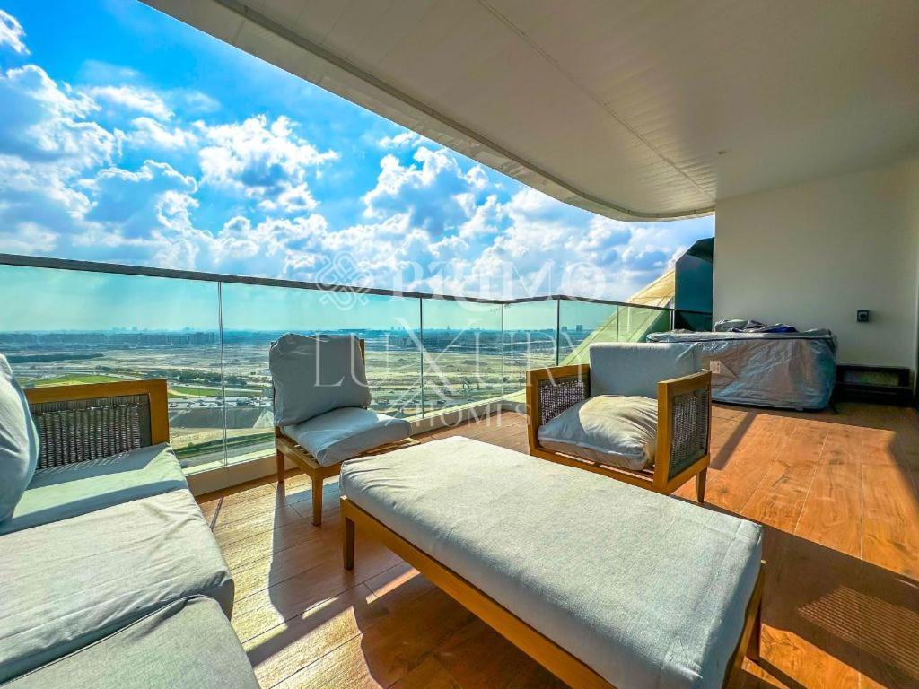 Luxurious Furnished 1-Bed Apartment In Marasi Drive Dubai