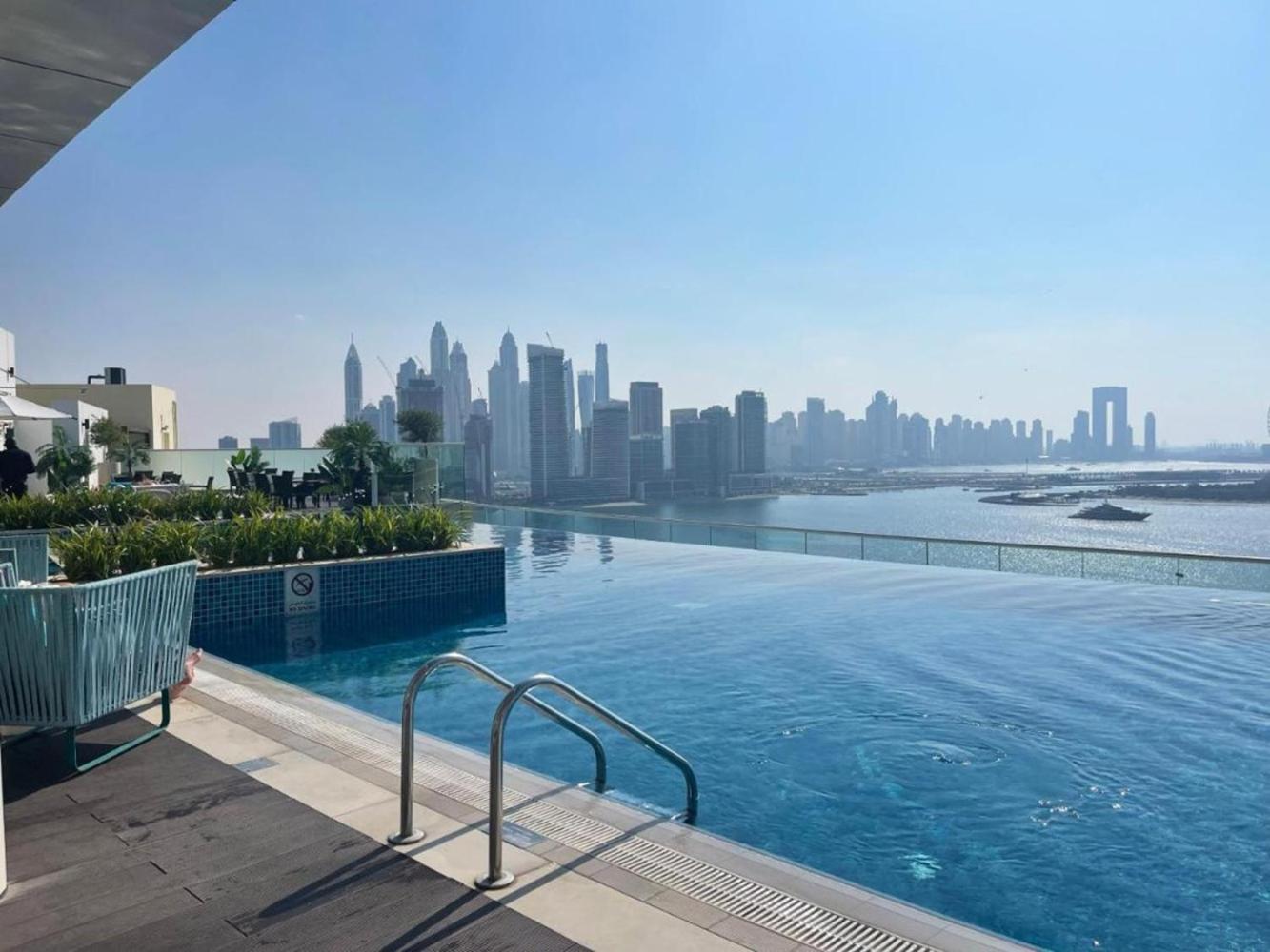 Apartment The Palm Hideaway Chic With Rooftop Vibes Managed By Sunnyhomes *
