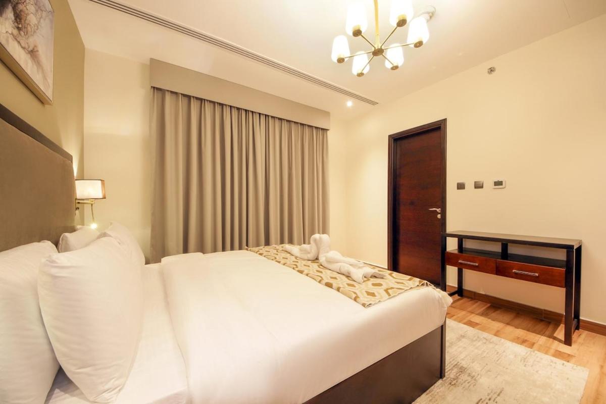 Luxury 2br In Downtown Near Burj Khalifa * Dubai
