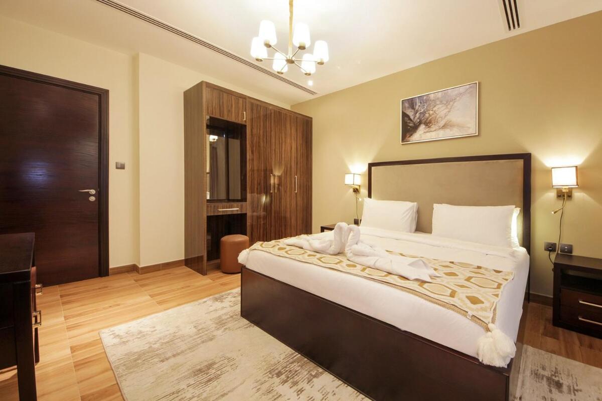 Luxury 2br In Downtown Near Burj Khalifa * Dubai