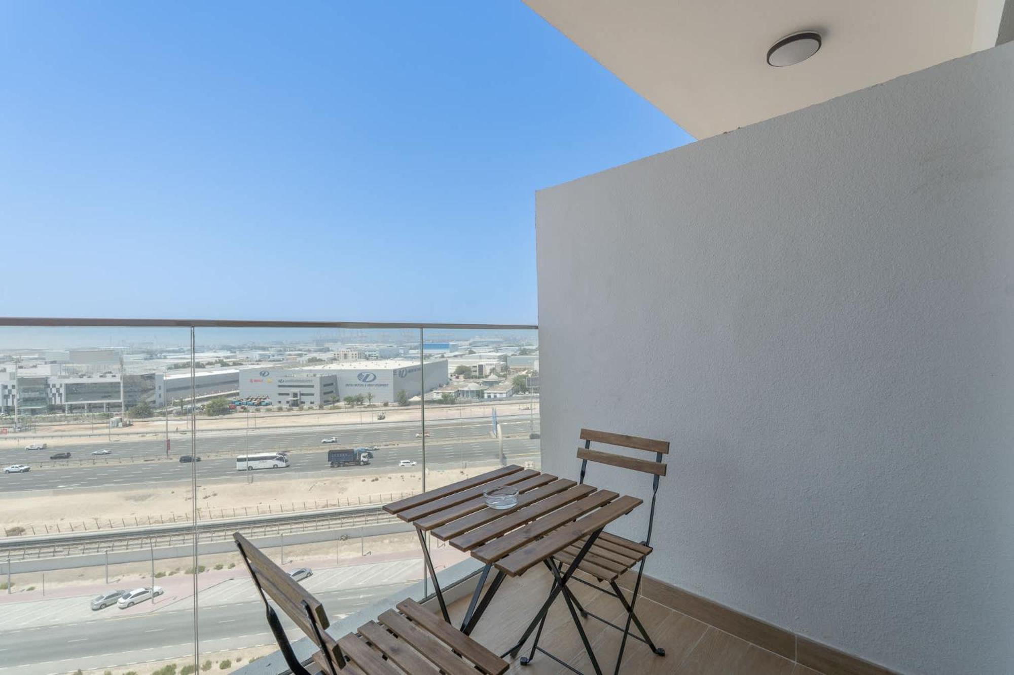 Apartment In Alexis Tower's Stunning And Sleeps 2