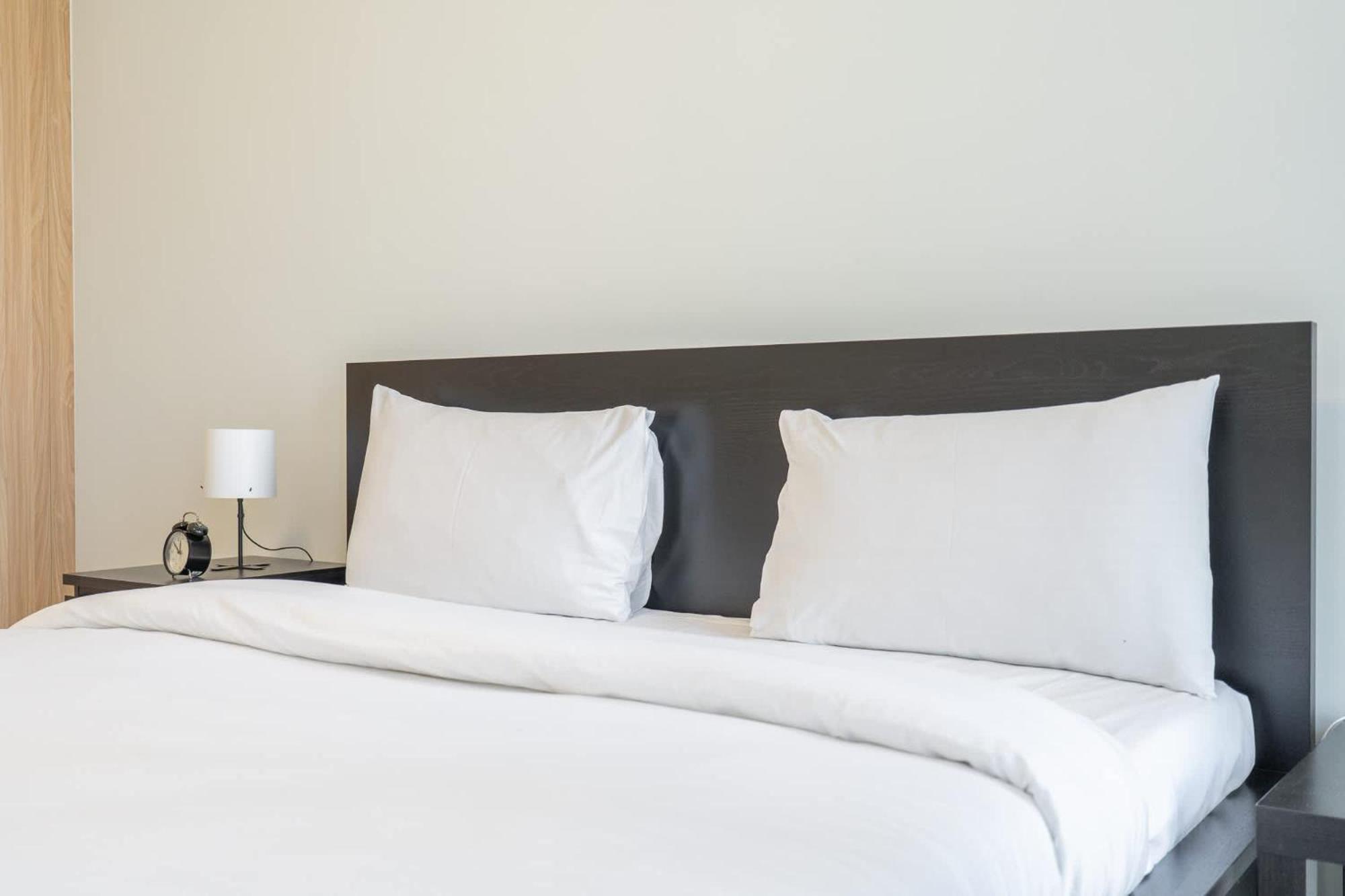 Apartment In Alexis Tower's Stunning And Sleeps 2 *