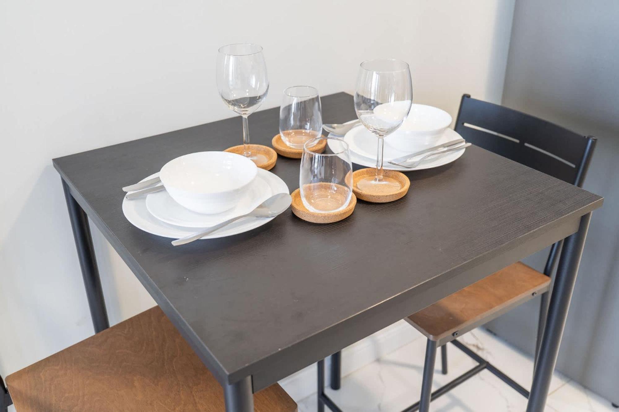 Apartment In Alexis Tower's Stunning And Sleeps 2 *