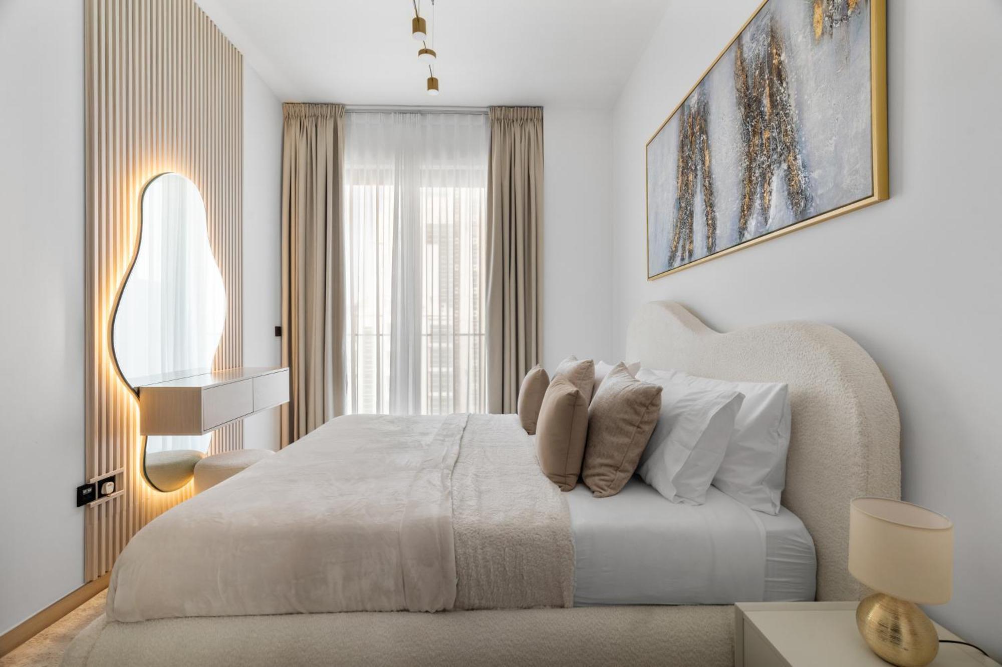 Apartment Modern 1br - Jvc - Wifi - Pool - Gym