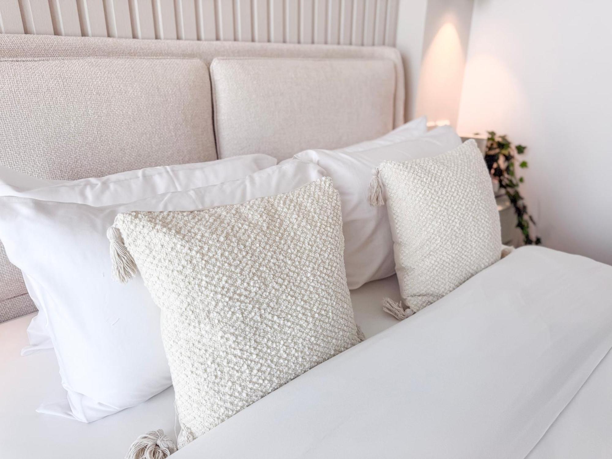 Modern Chic Apartment, Belgravia Heights 2, Jvc Dubai