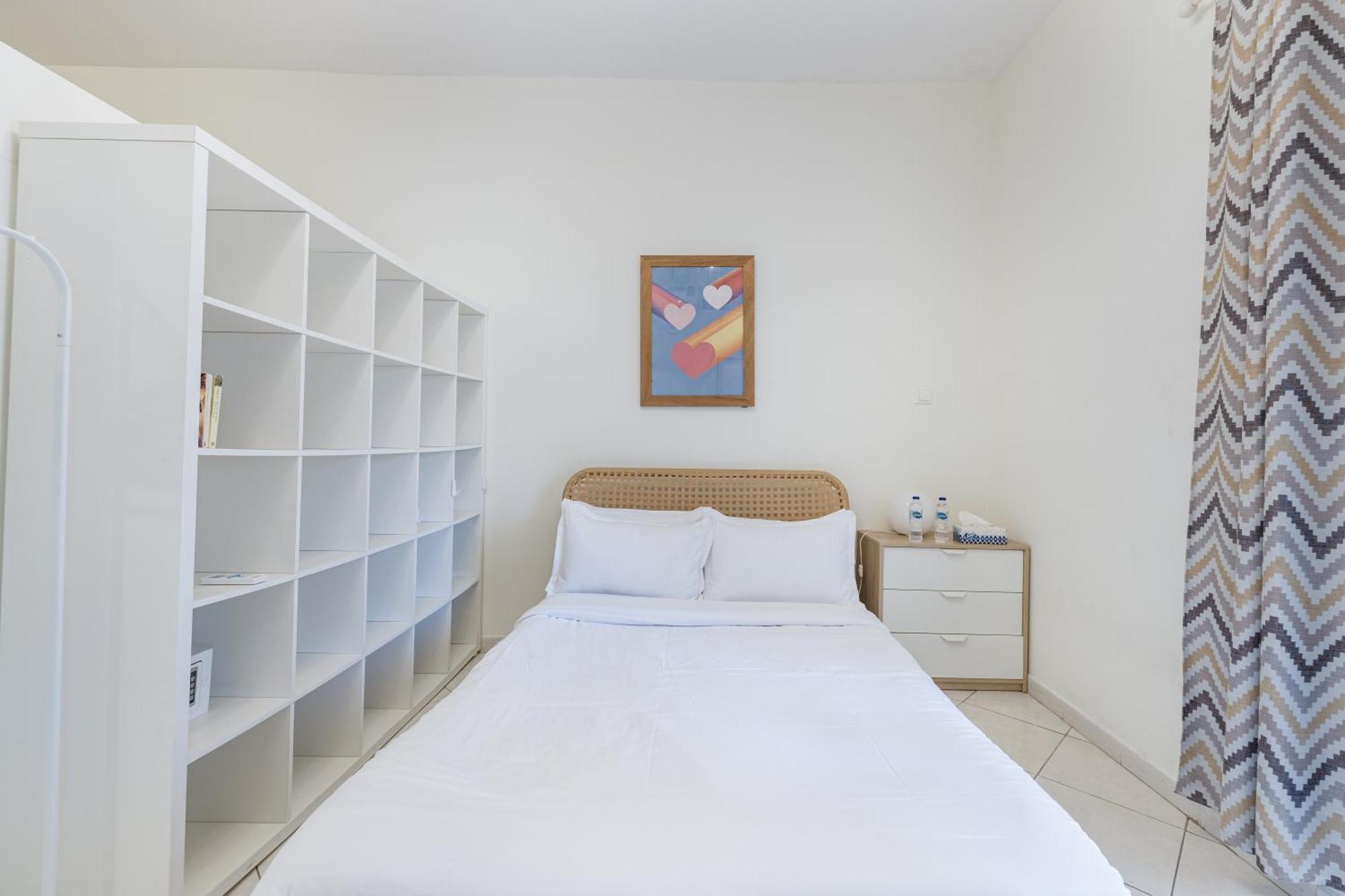 Apartment A-living Cozy In Marina Pearl With Balcony *