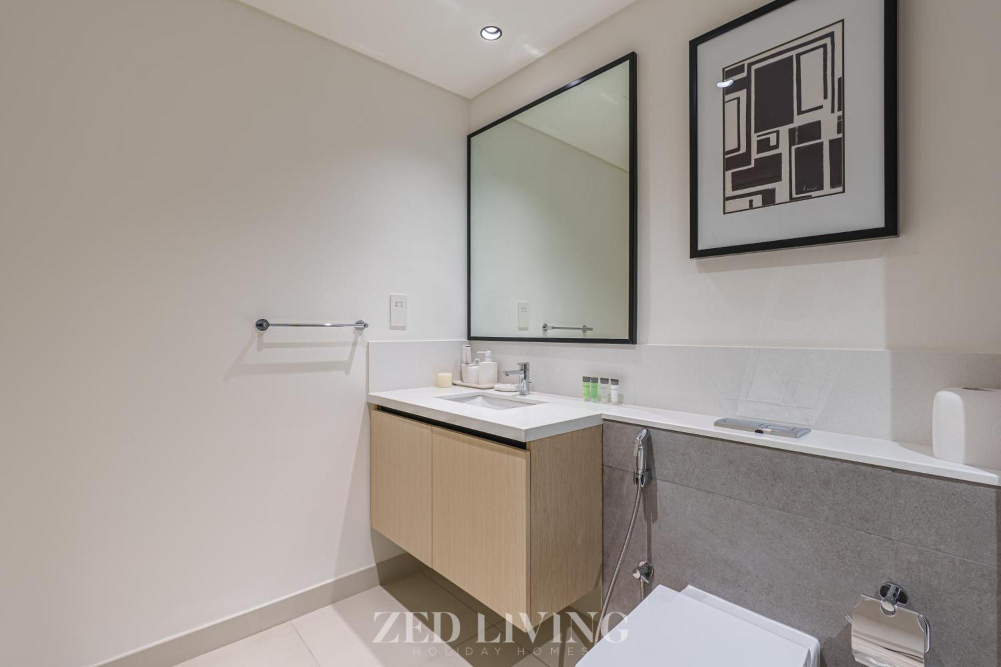 Burj Crown - Spectacular 2 Bedroom Next To Burj Khalifa - Zed Living Apartment *