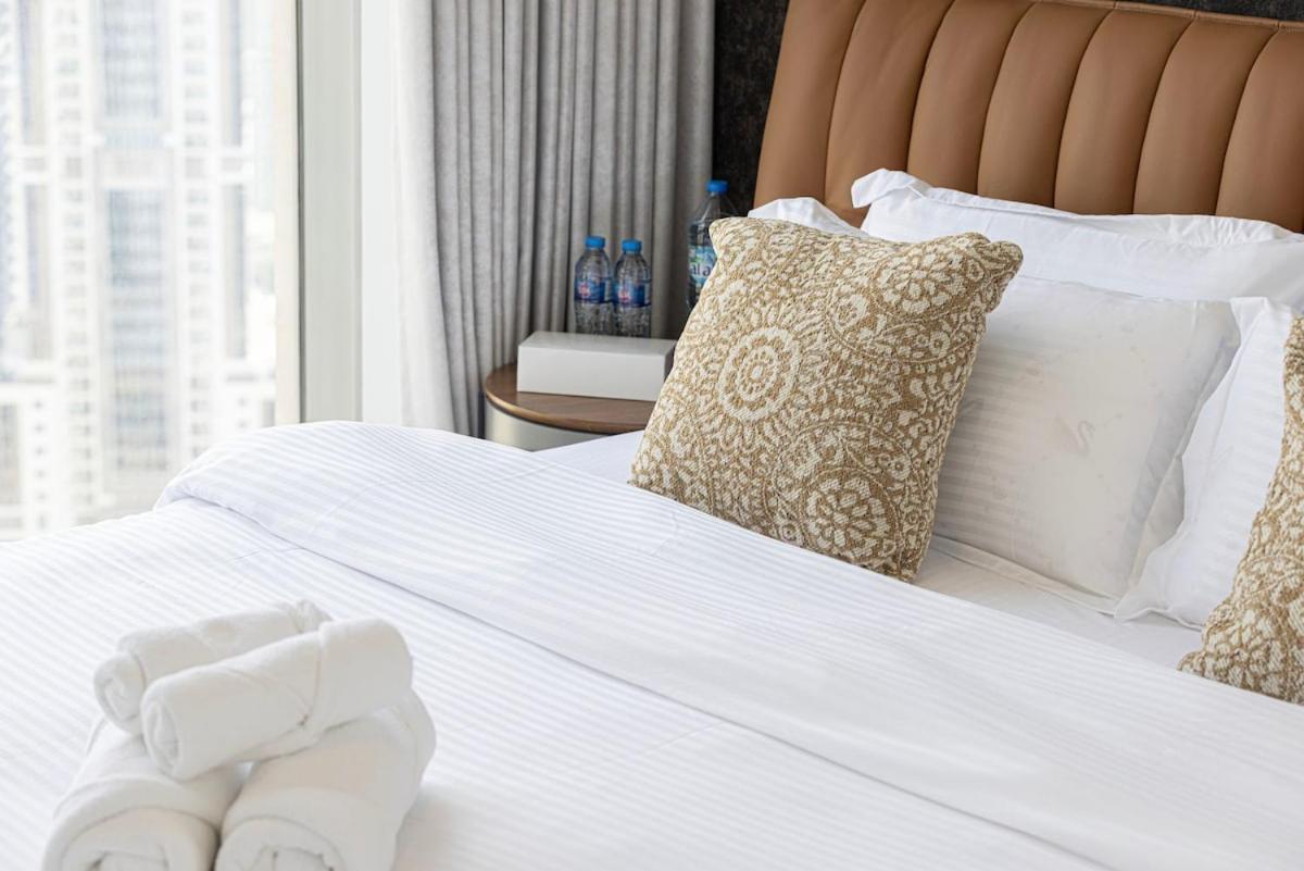 Downtown 4br High-floor Luxury That Sleeps 9 Daire