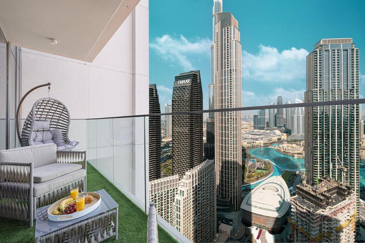 Downtown 4br High-floor Luxury That Sleeps 9 Apartamento Dubai