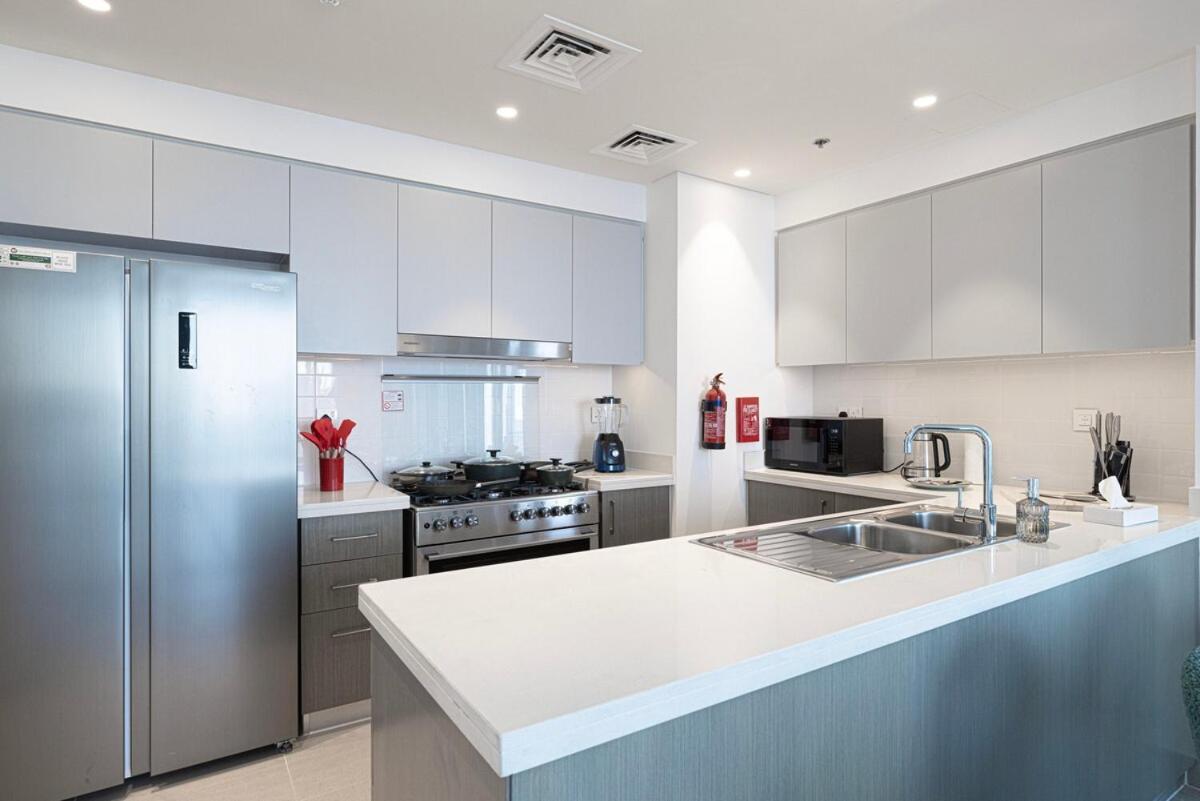 Downtown 4br High-floor Luxury That Sleeps 9 Apartamento Dubai