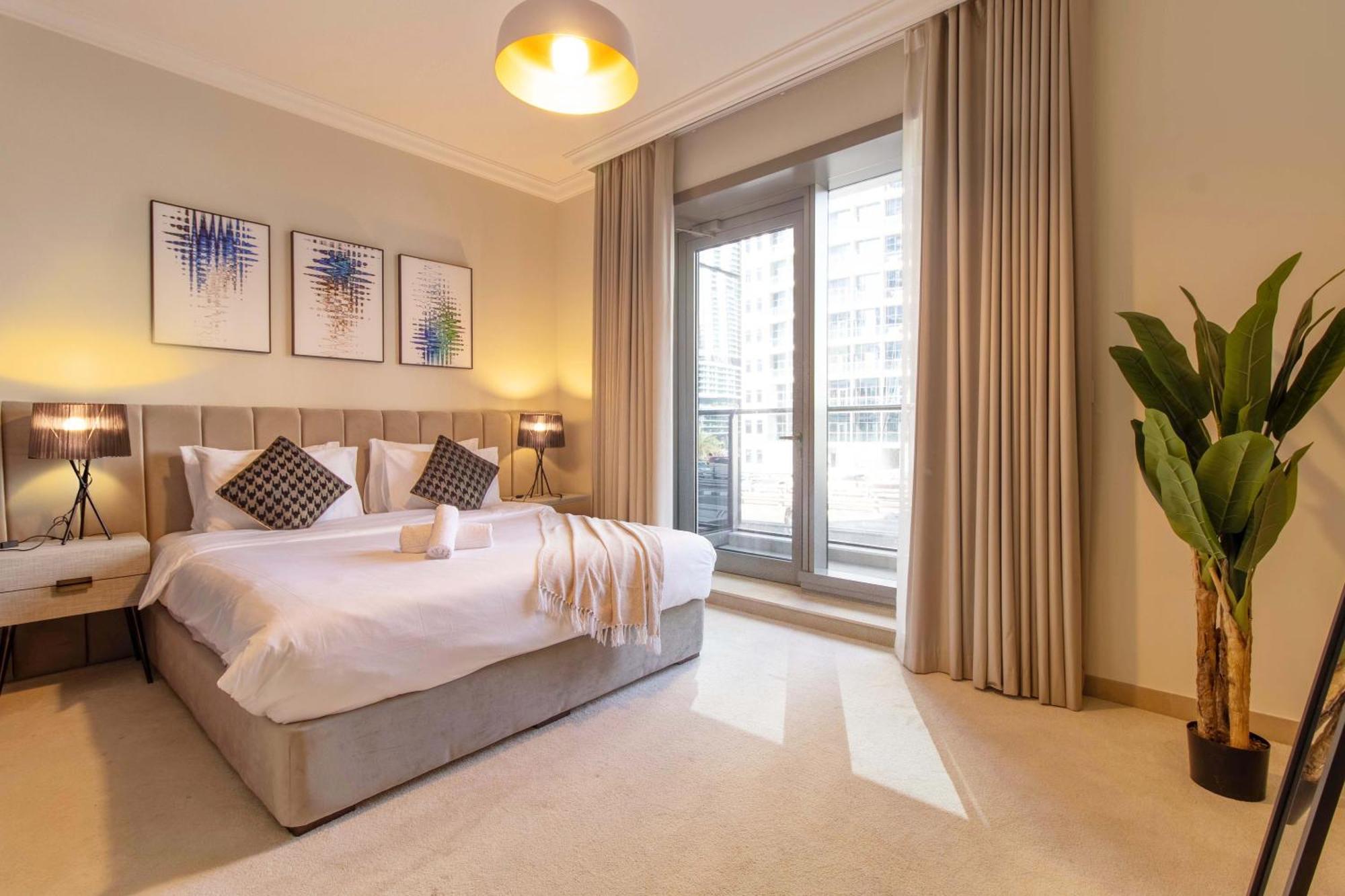 Luxurious 2bed In Sparkle Tower-marina View *