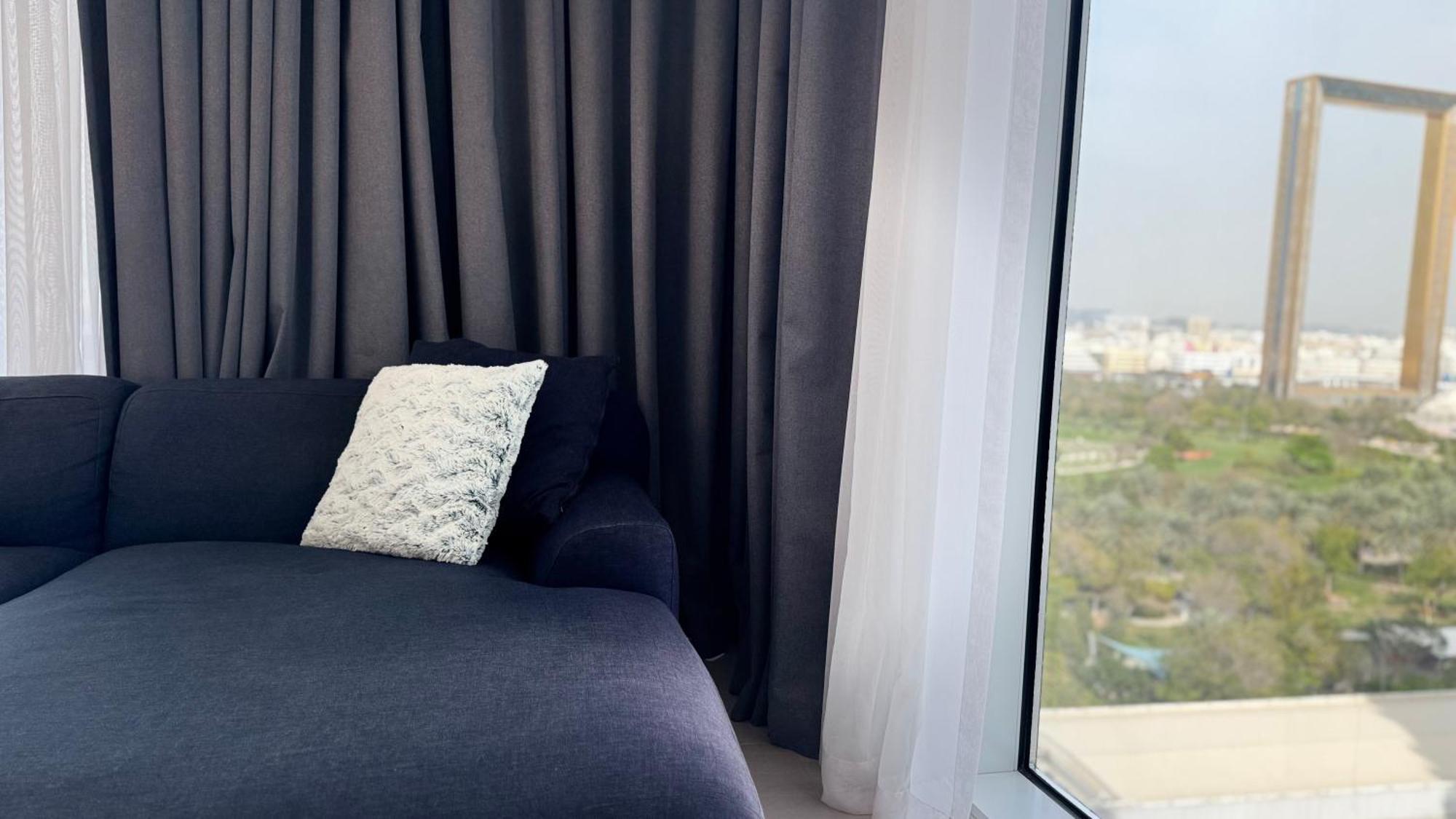 Ashri Luxe Spacious Near Metro, Frame Apartment Dubai