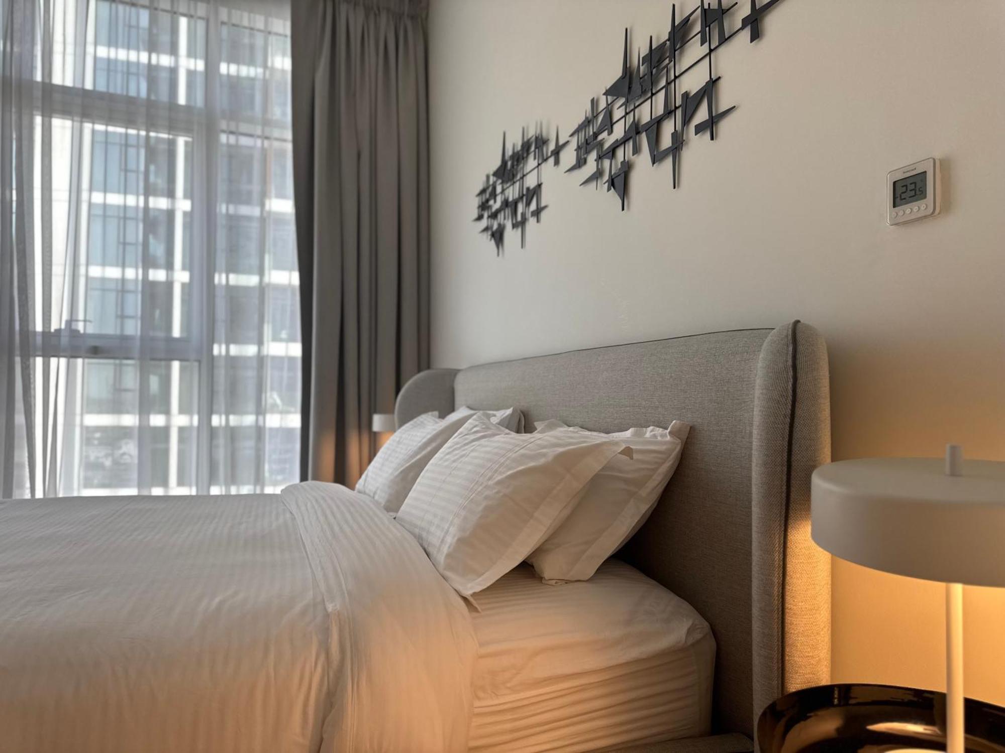 Apartment Ashri Luxe Spacious Near Metro, Frame *