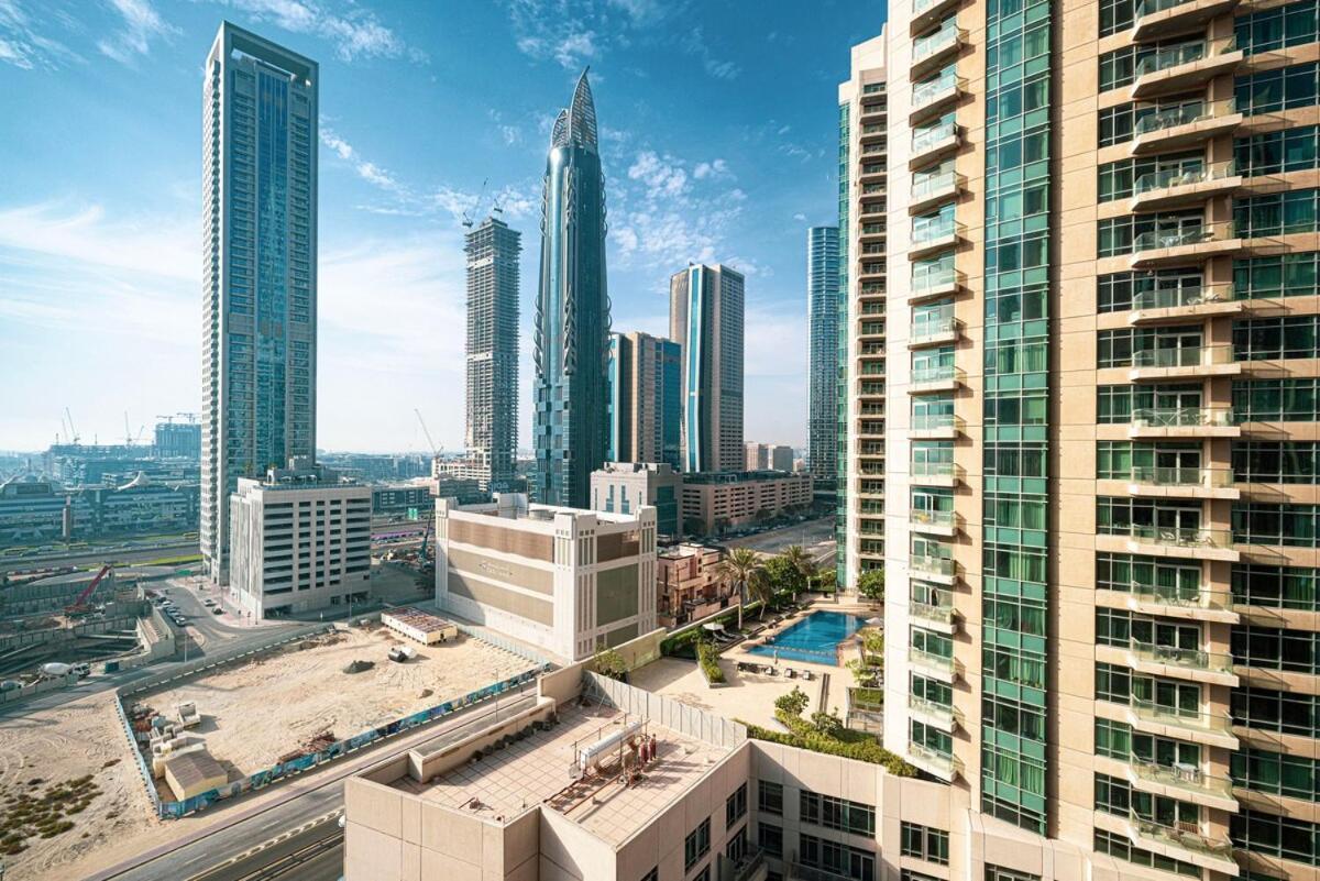 Daire Downtown Stunning 4br With Amazing Pool & Amenities *