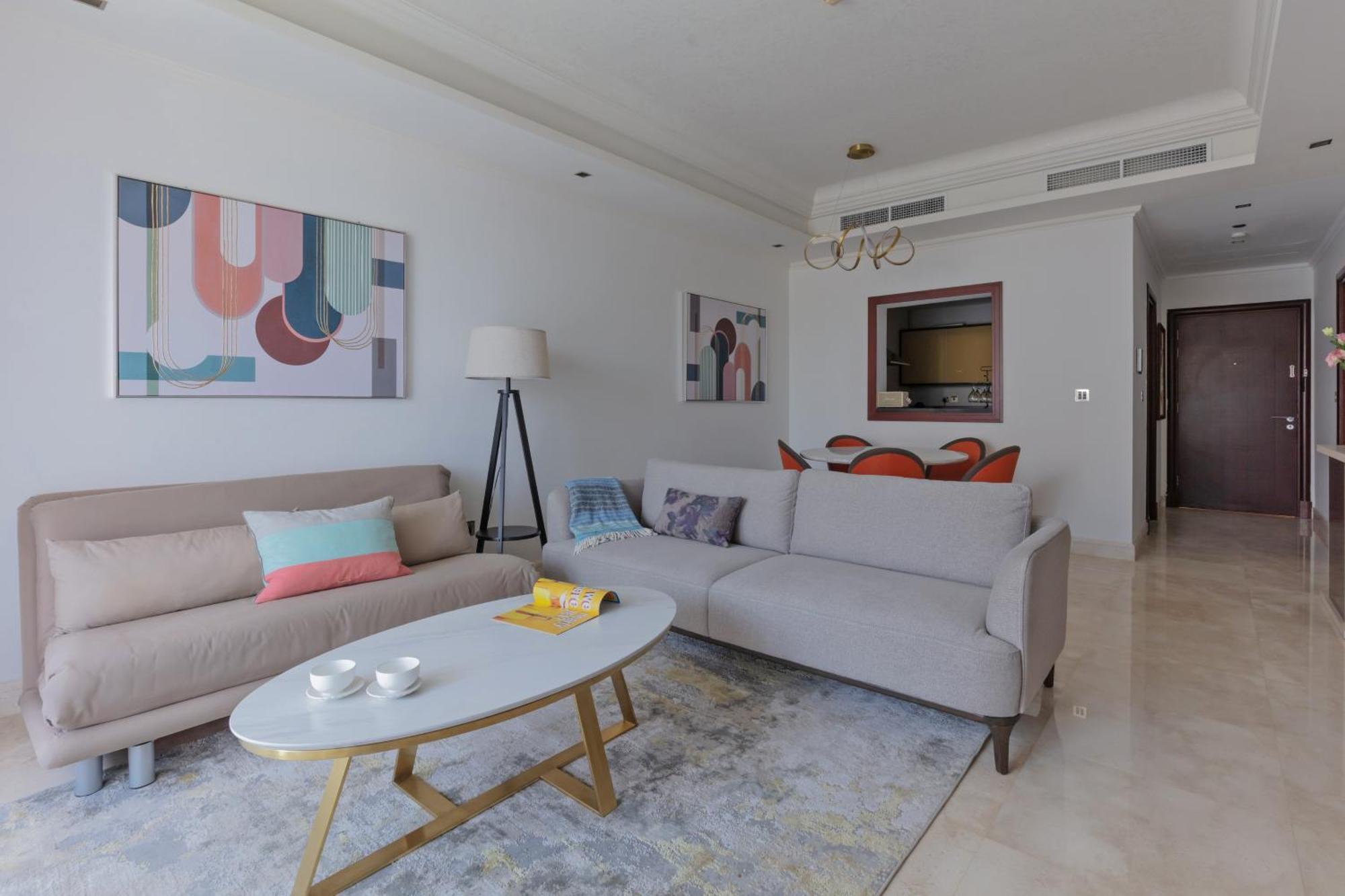 Apartment 1-bedroom With Pool