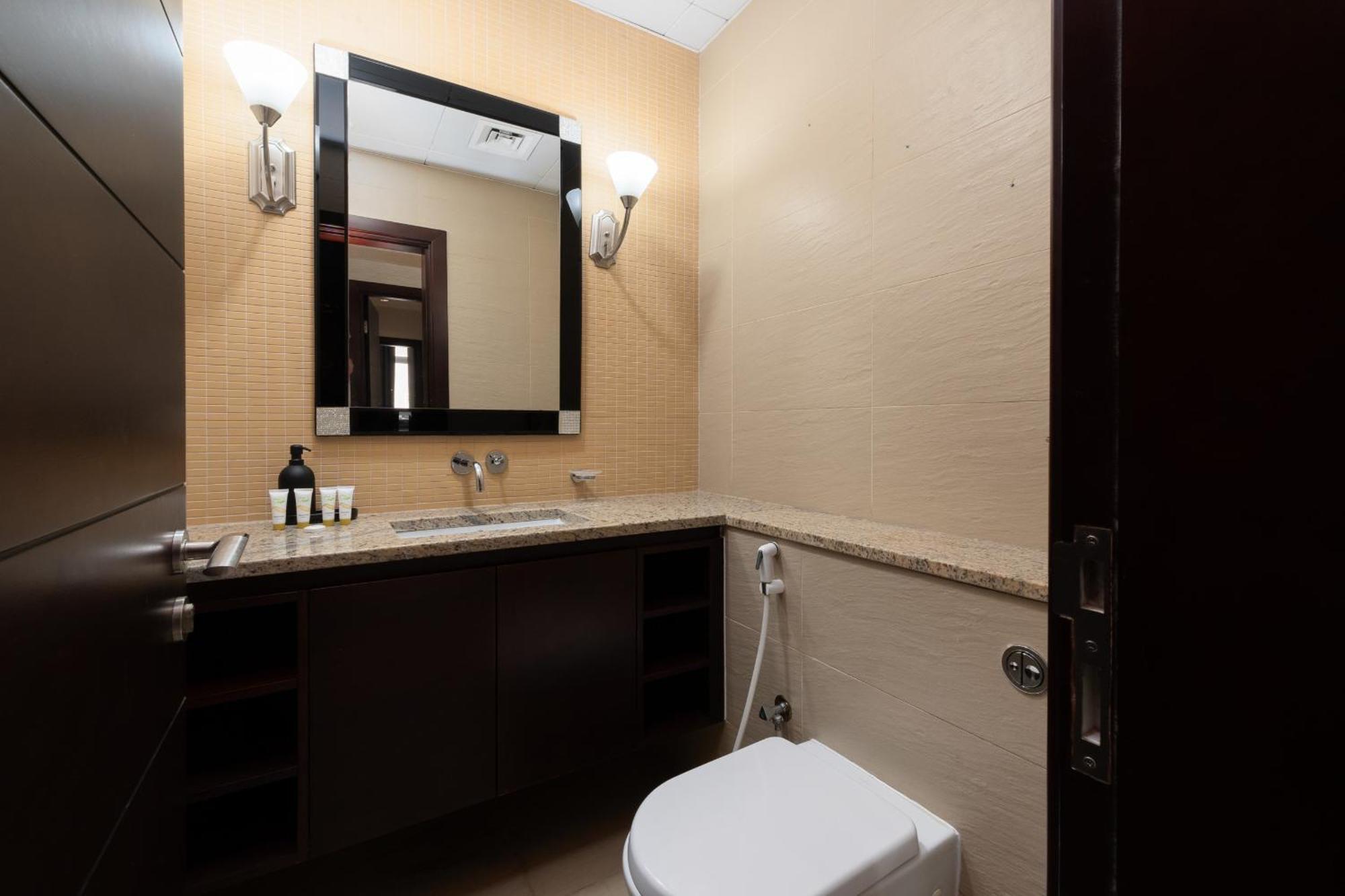 Tiara Residences, Palm Jumeirah - Mint