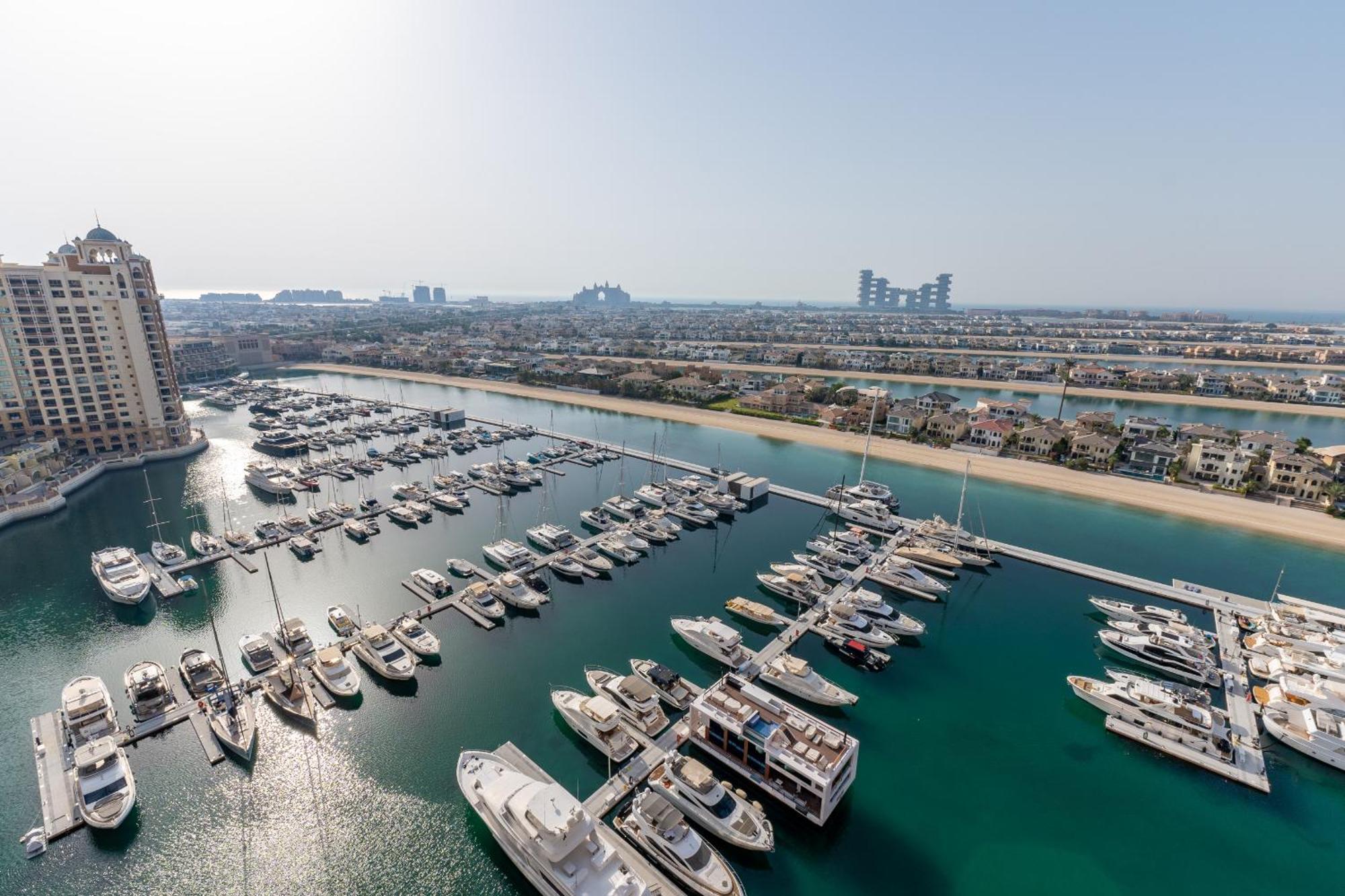 Tiara Residences, Palm Jumeirah - Mint