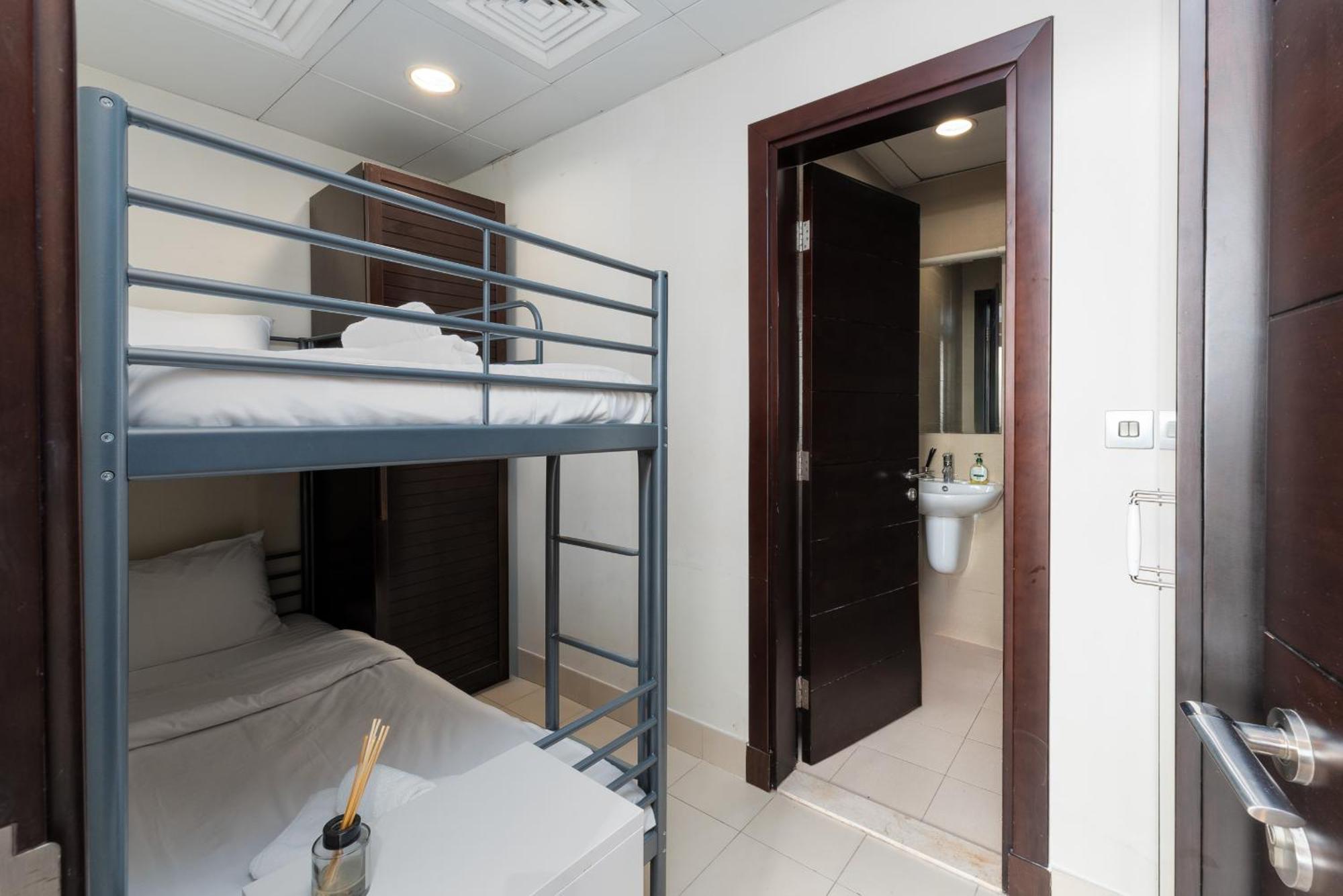 Tiara Residences, Palm Jumeirah - Mint Dubai