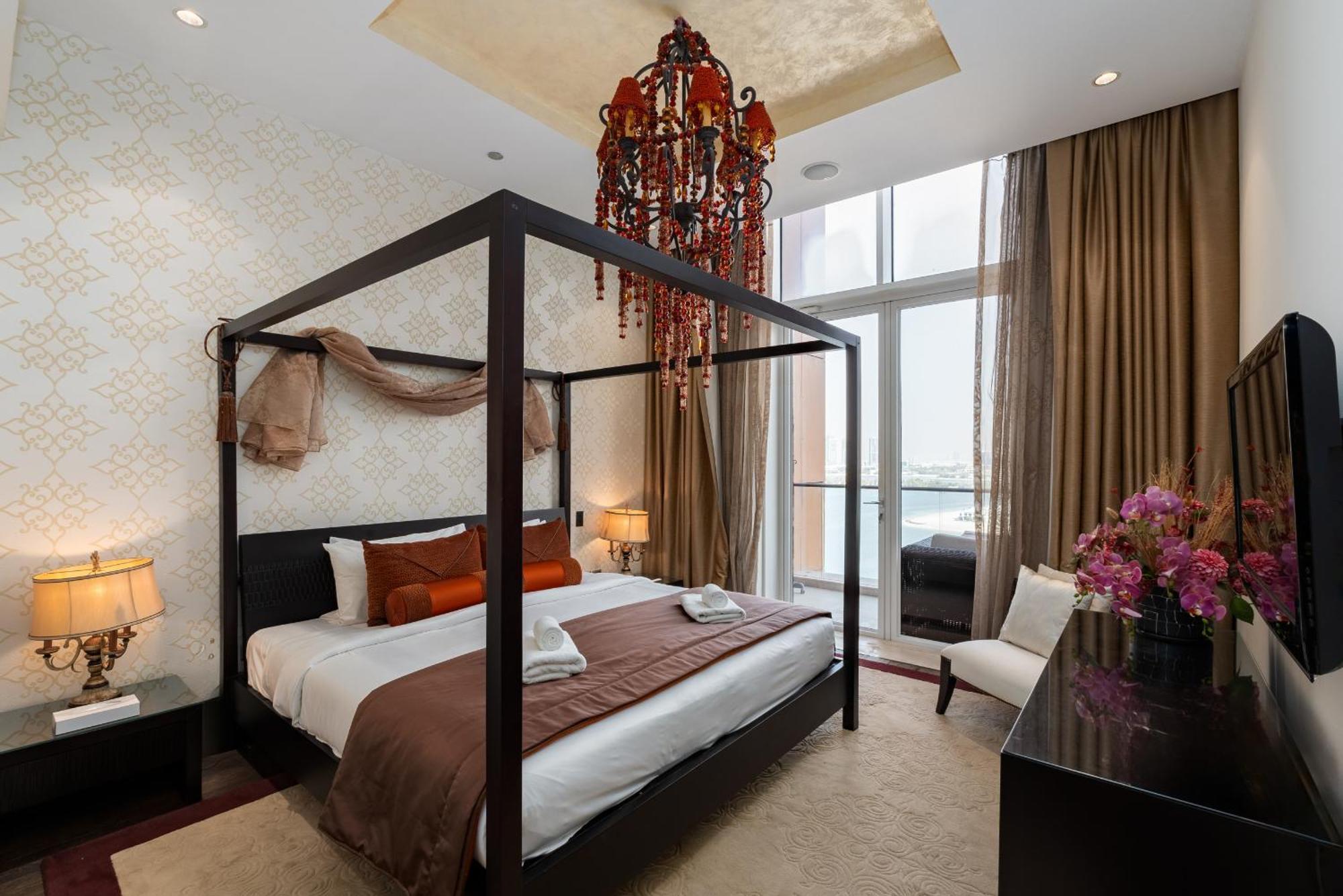 Tiara Residences, Palm Jumeirah - Mint * Dubai