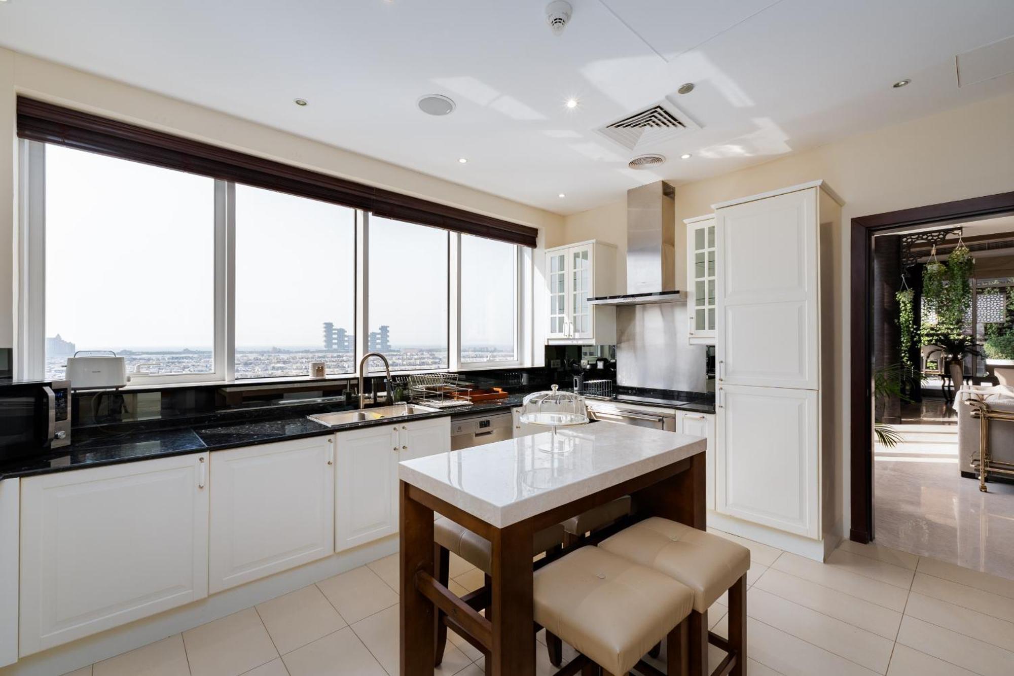 Daire Tiara Residences, Palm Jumeirah - Mint Dubai