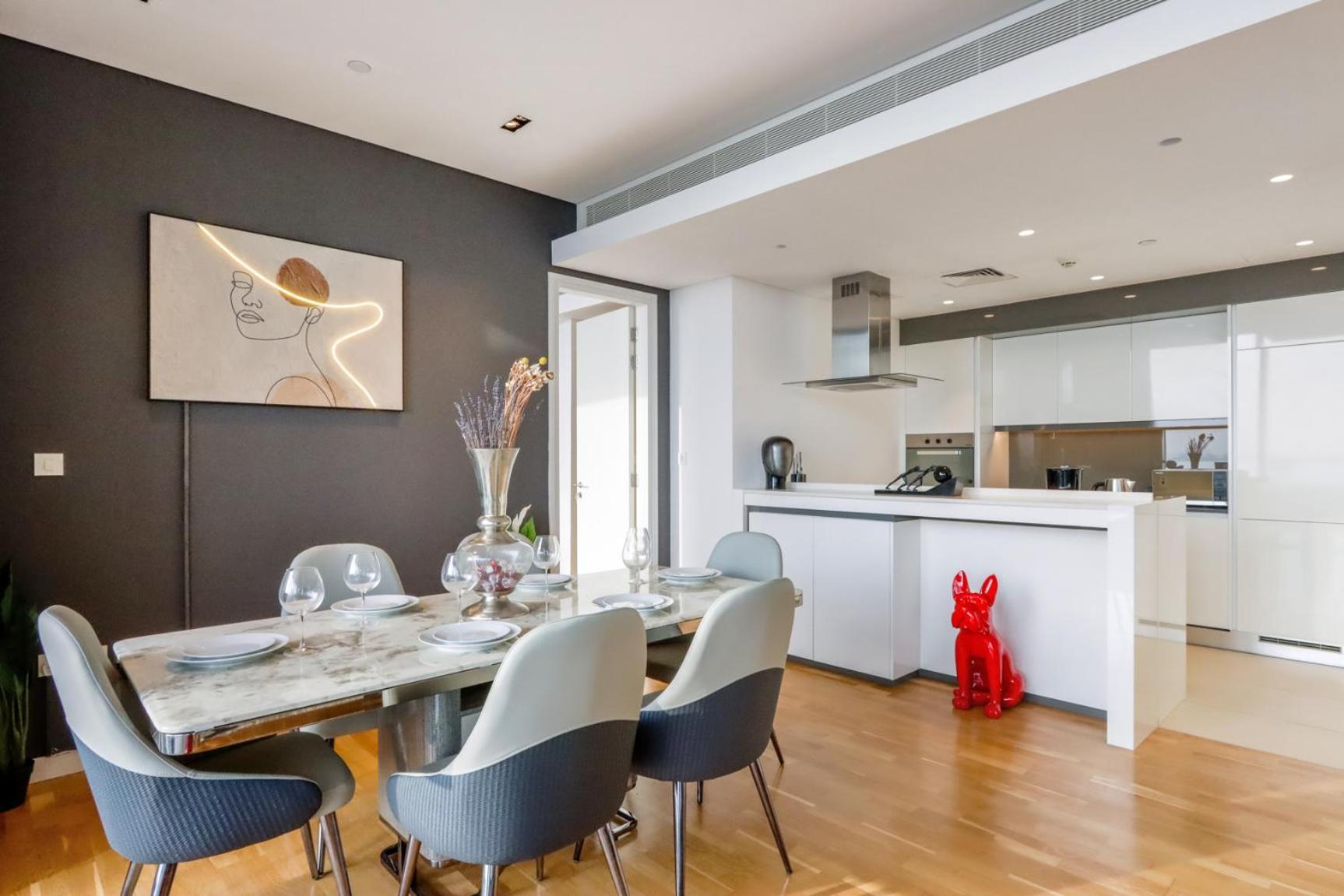 Apartment Luxurious 2 Bedroom In Bluewater W/sea View By Livbnb Dubai