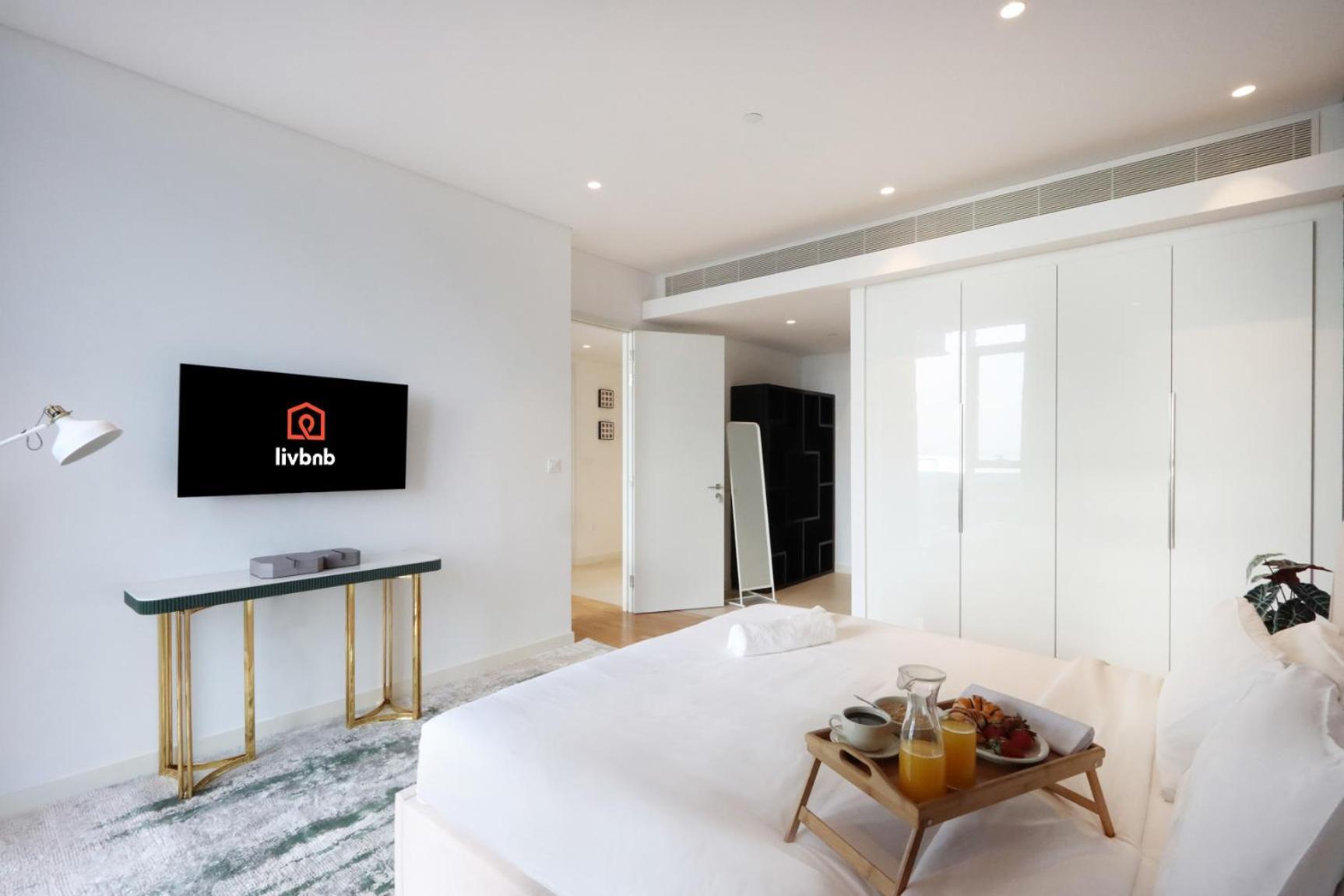 Apartment Luxurious 2 Bedroom In Bluewater W/sea View By Livbnb *
