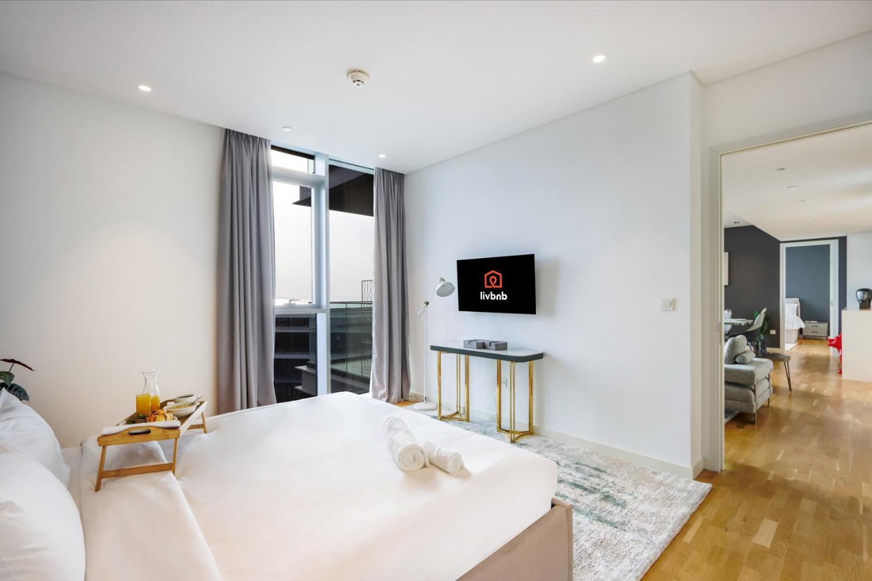 Luxurious 2 Bedroom In Bluewater W/sea View By Livbnb