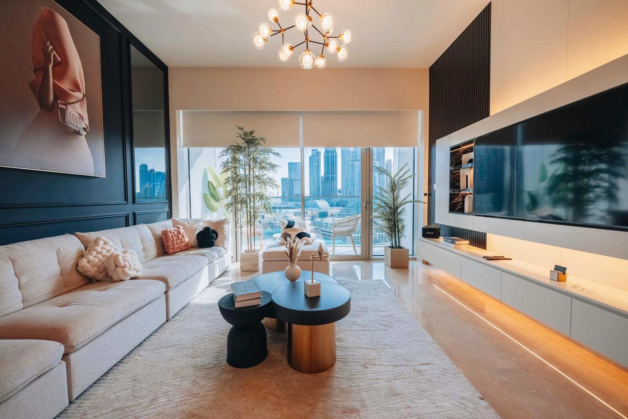 Stylish 2-bedroom Luxury In Downtown With Burj Khalifa & Fountain Views