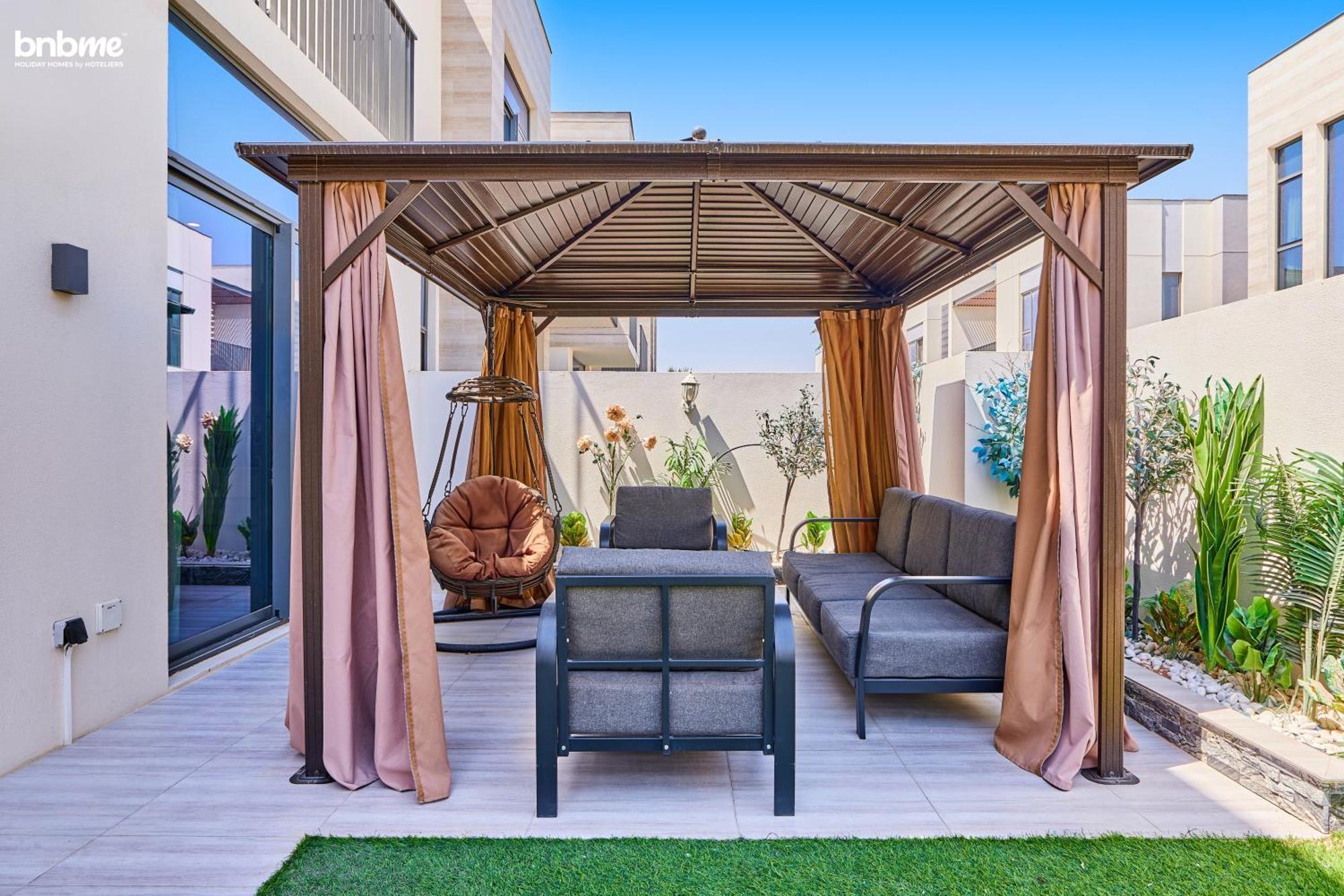Bnbmehomes - Sun * Dubai
