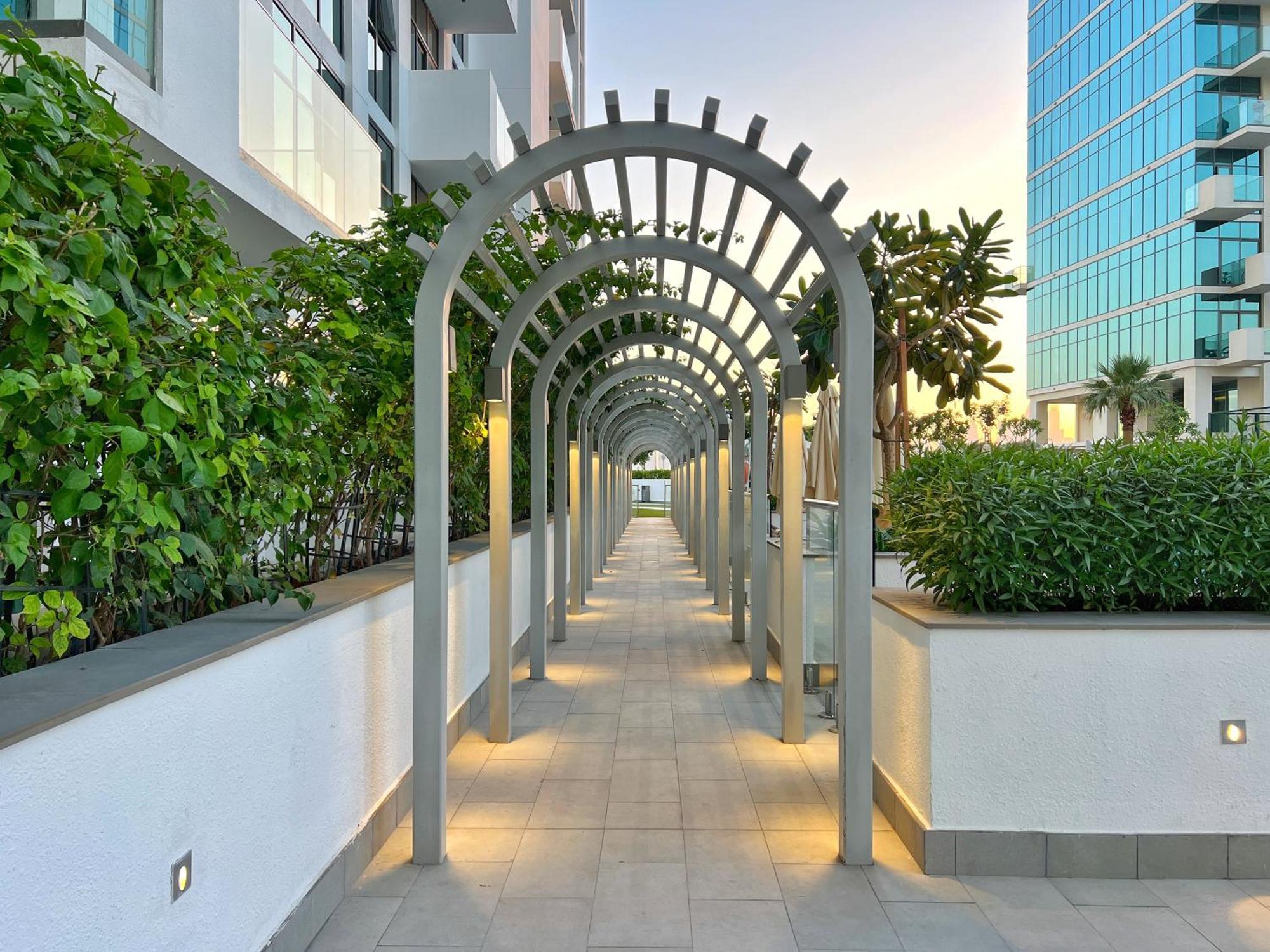 Tatil Evi Creek Views 1br Modern In Jaddaf Dubai