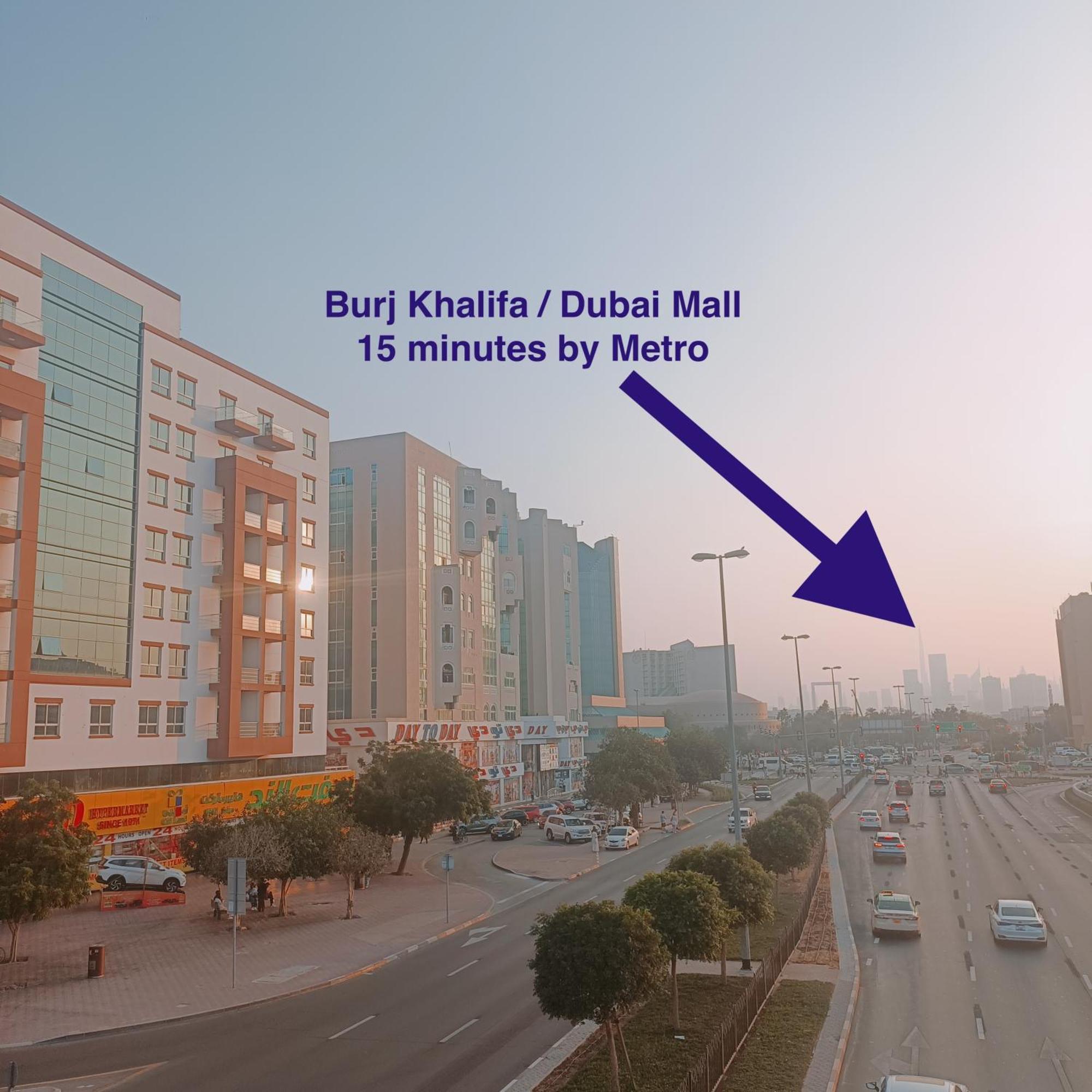 2016 Queen In With Private And Attached Bathroom Close To Union Metro Station With Paid Parking Dubai
