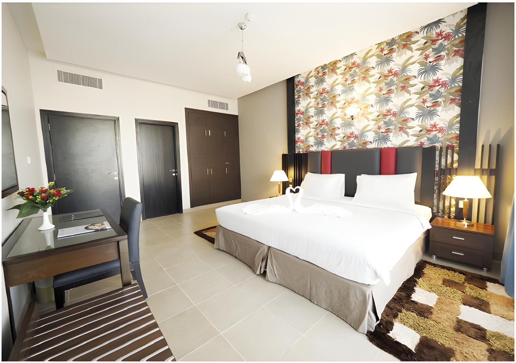 Skylark Al Barsha Aparthotel 3*