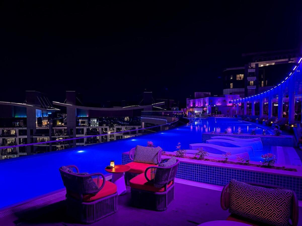 Seven Palm With Stunning View Dubai