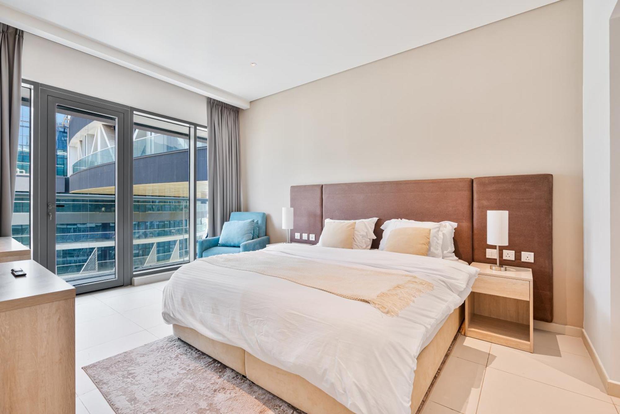 Seven Palm With Stunning View * Dubai