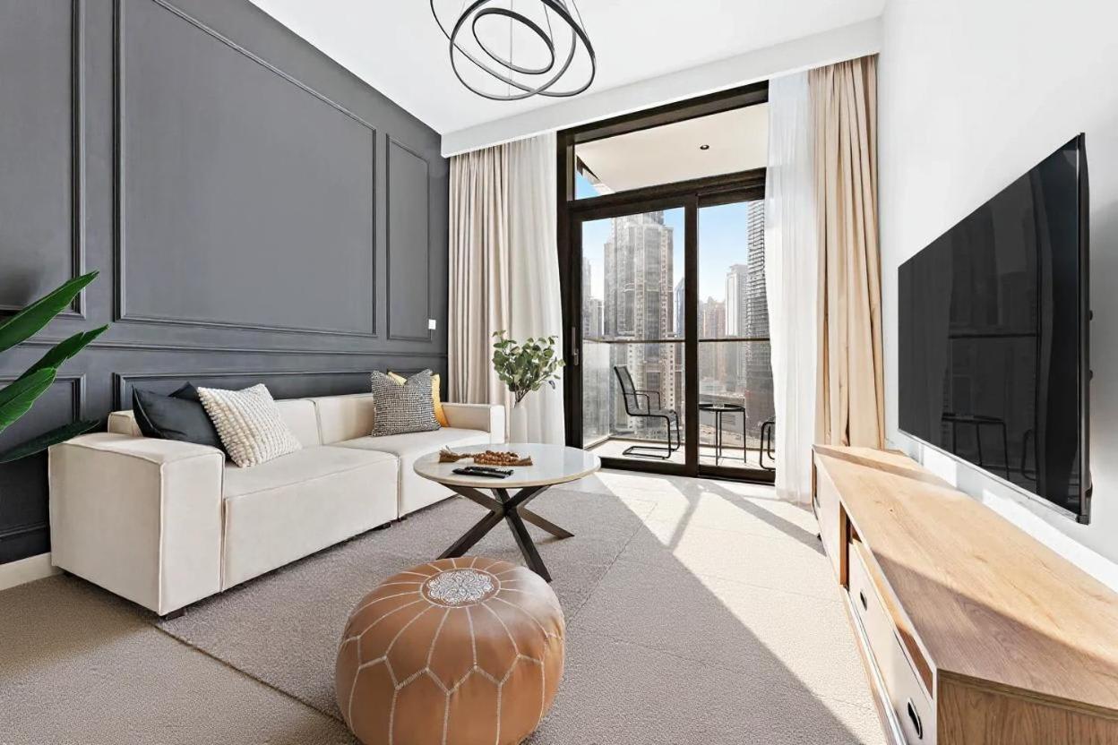 Silkhaus Chic 1bdr Near Burj Khalifa With Balcony Dubai